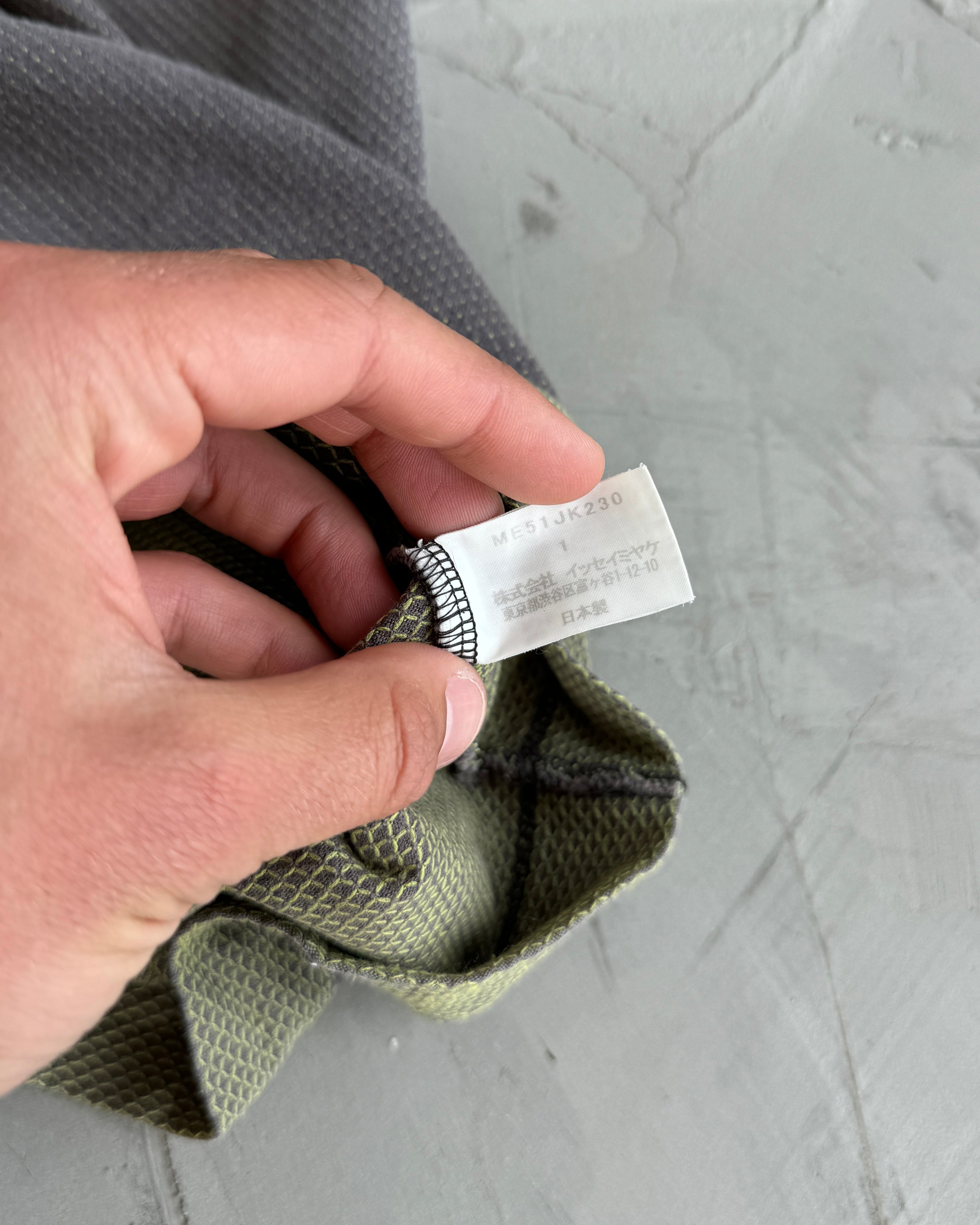 Issey Miyake Men Tech T-Shirt - M