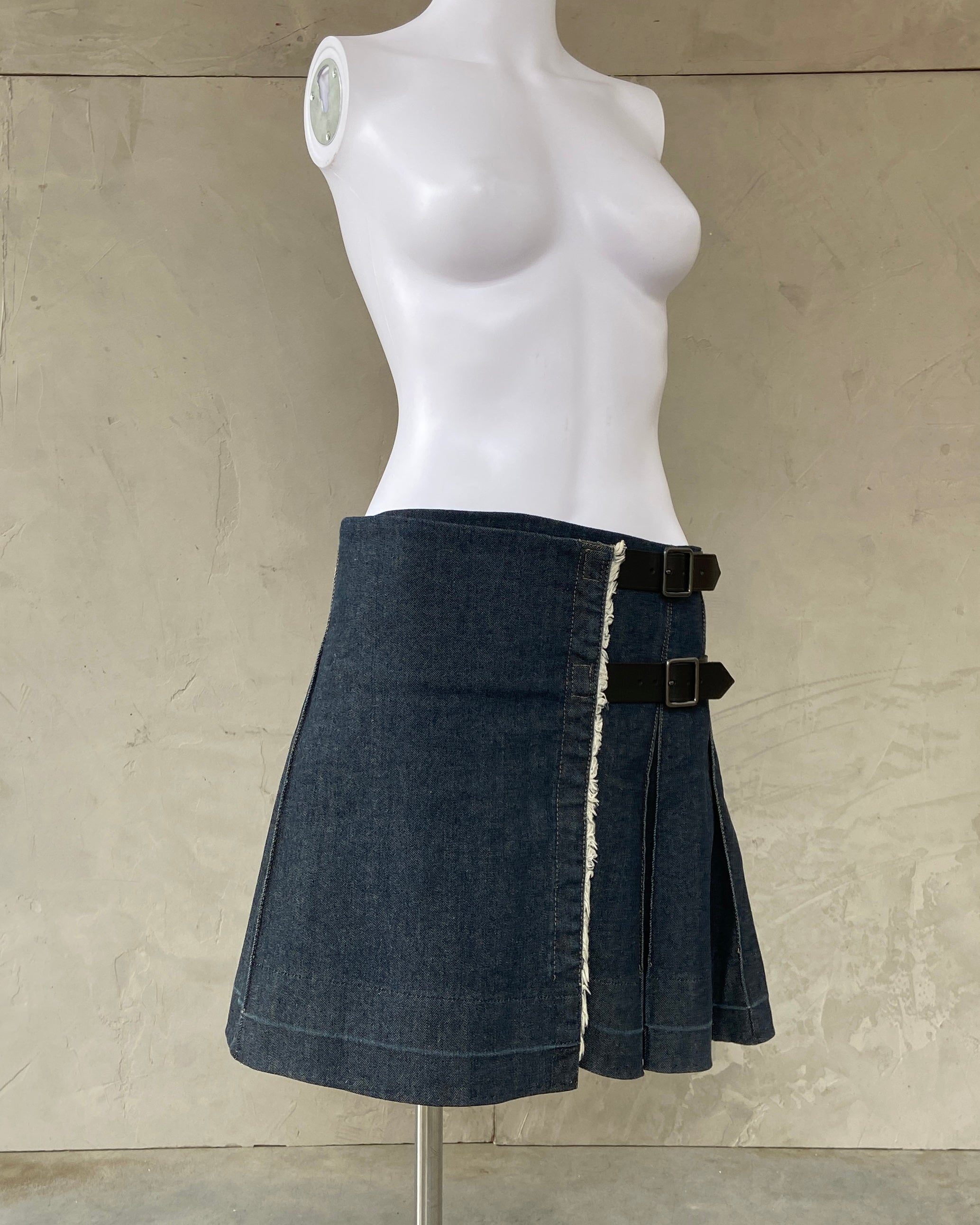 BURBERRY PLEATED BELT WRAP SKIRT - S/M