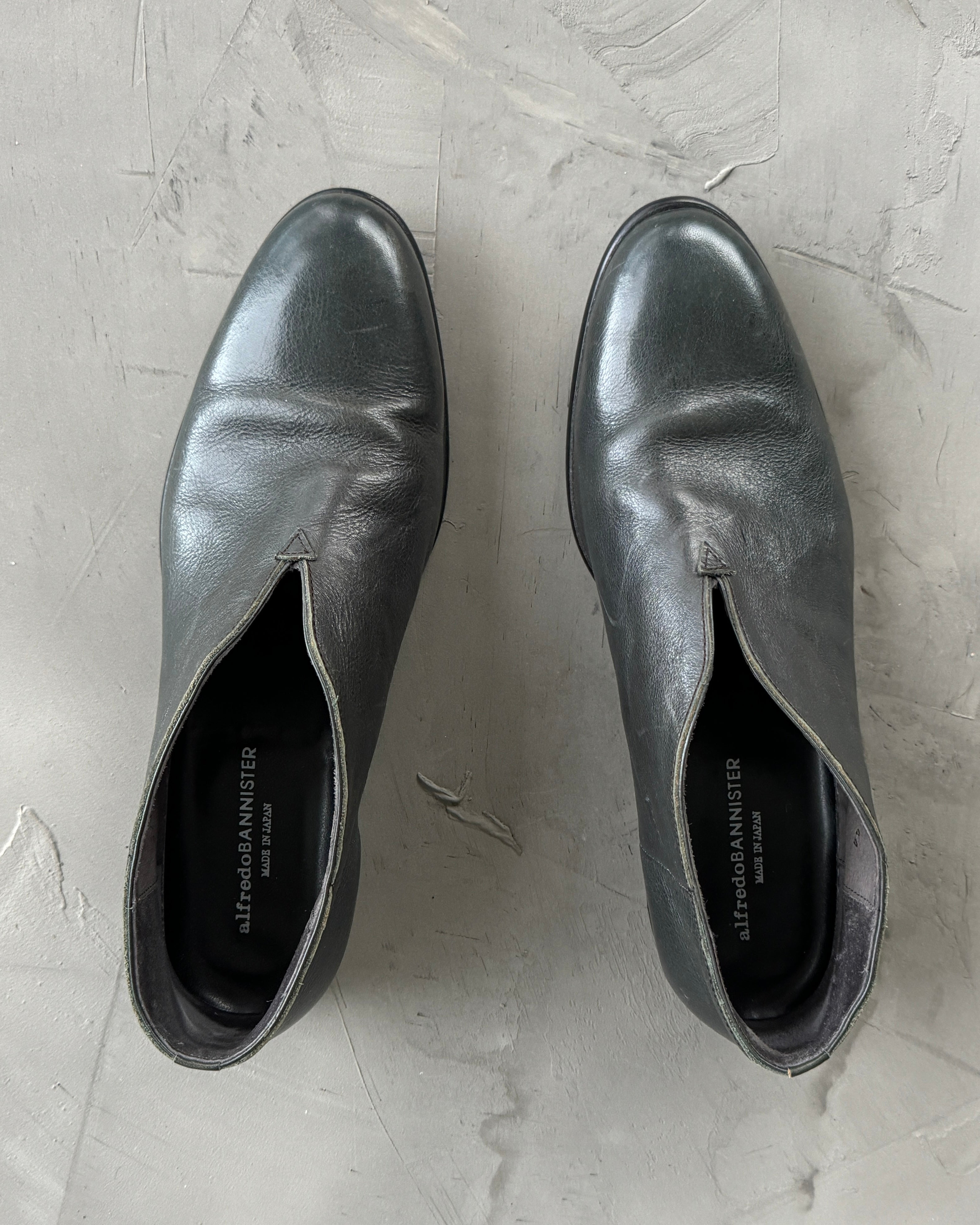 ALFREDO BANNISTER MADE IN JAPAN SLIP-ON LEATHER SHOES - EU44 / UK 9