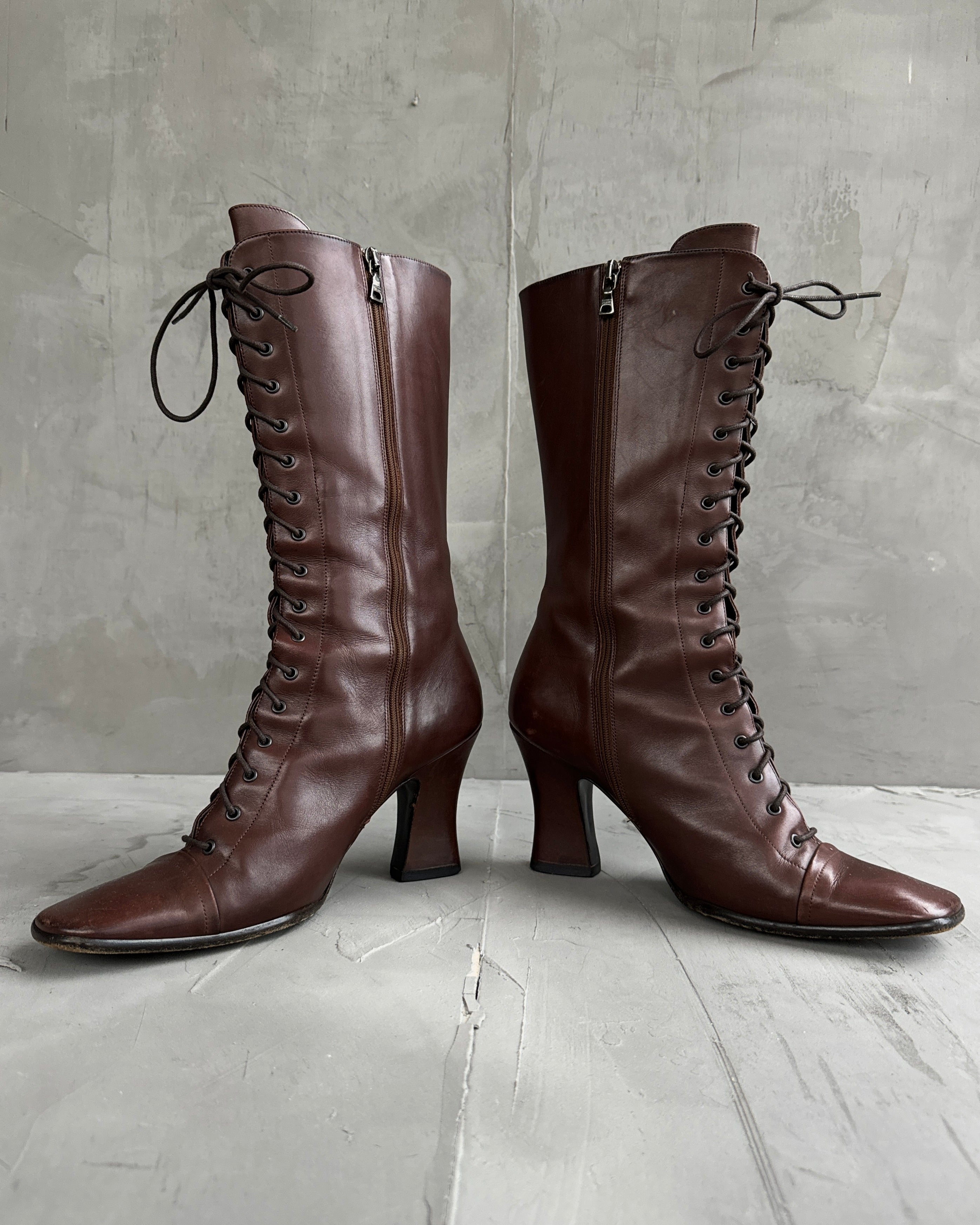 Prada FW01 Lace Up Victorian Leather Boots - EU40