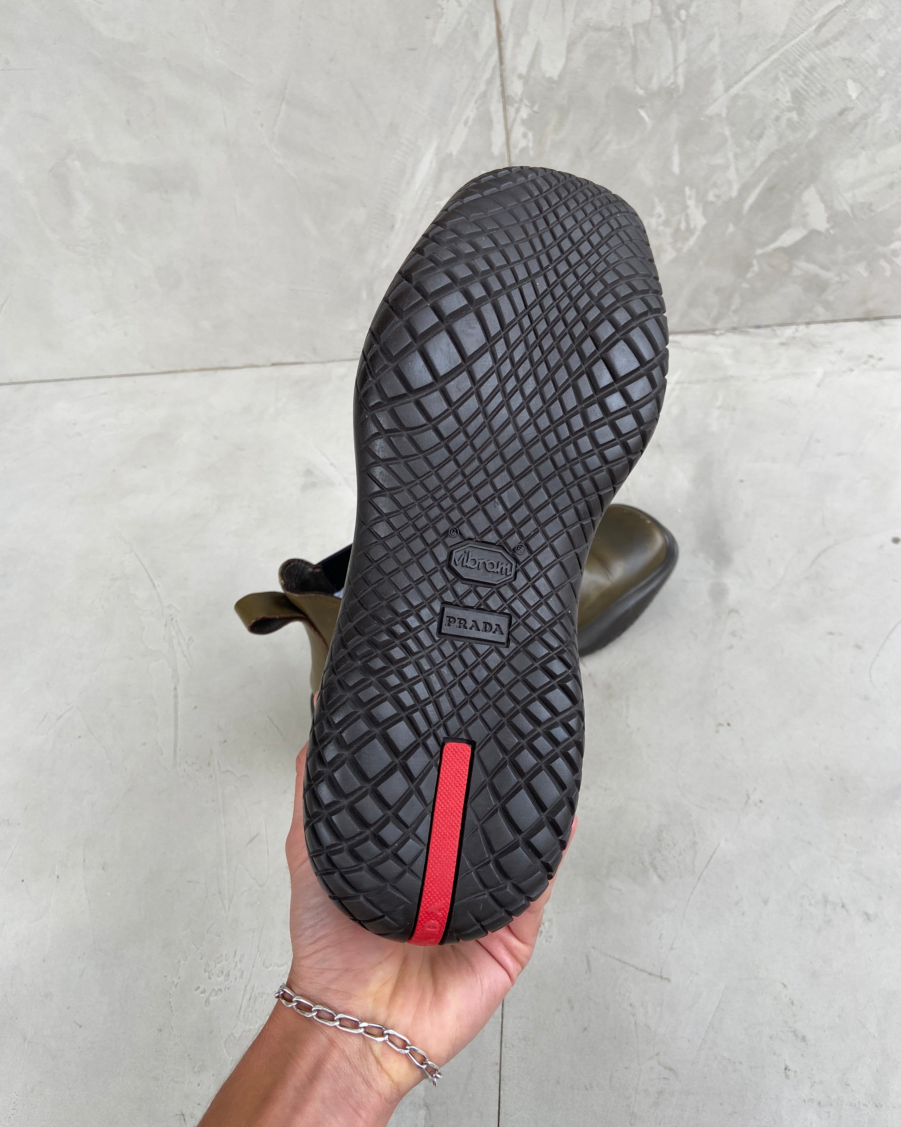 PRADA FW99 VIBRAM SOLE LEATHER BOOTS - UK 9 / EU 43