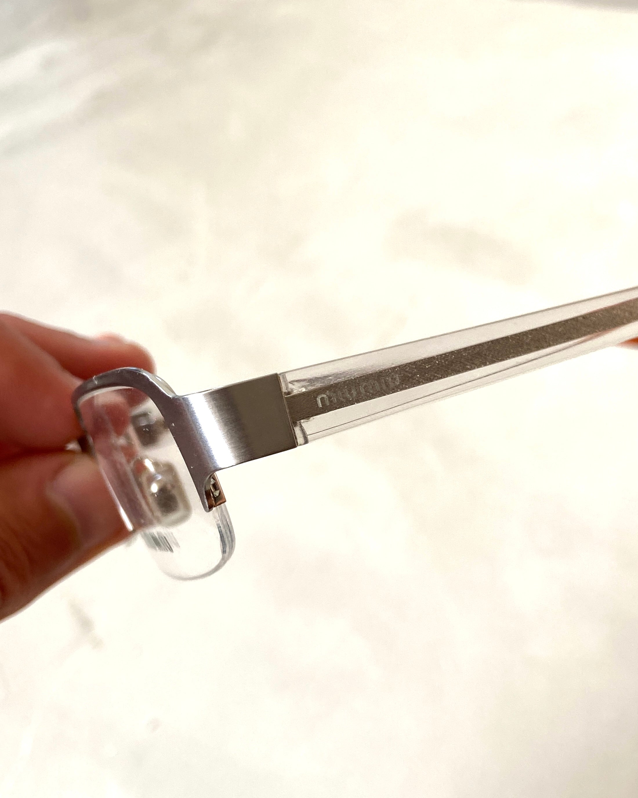 MIU MIU 90'S BAYONETTA GLASSES