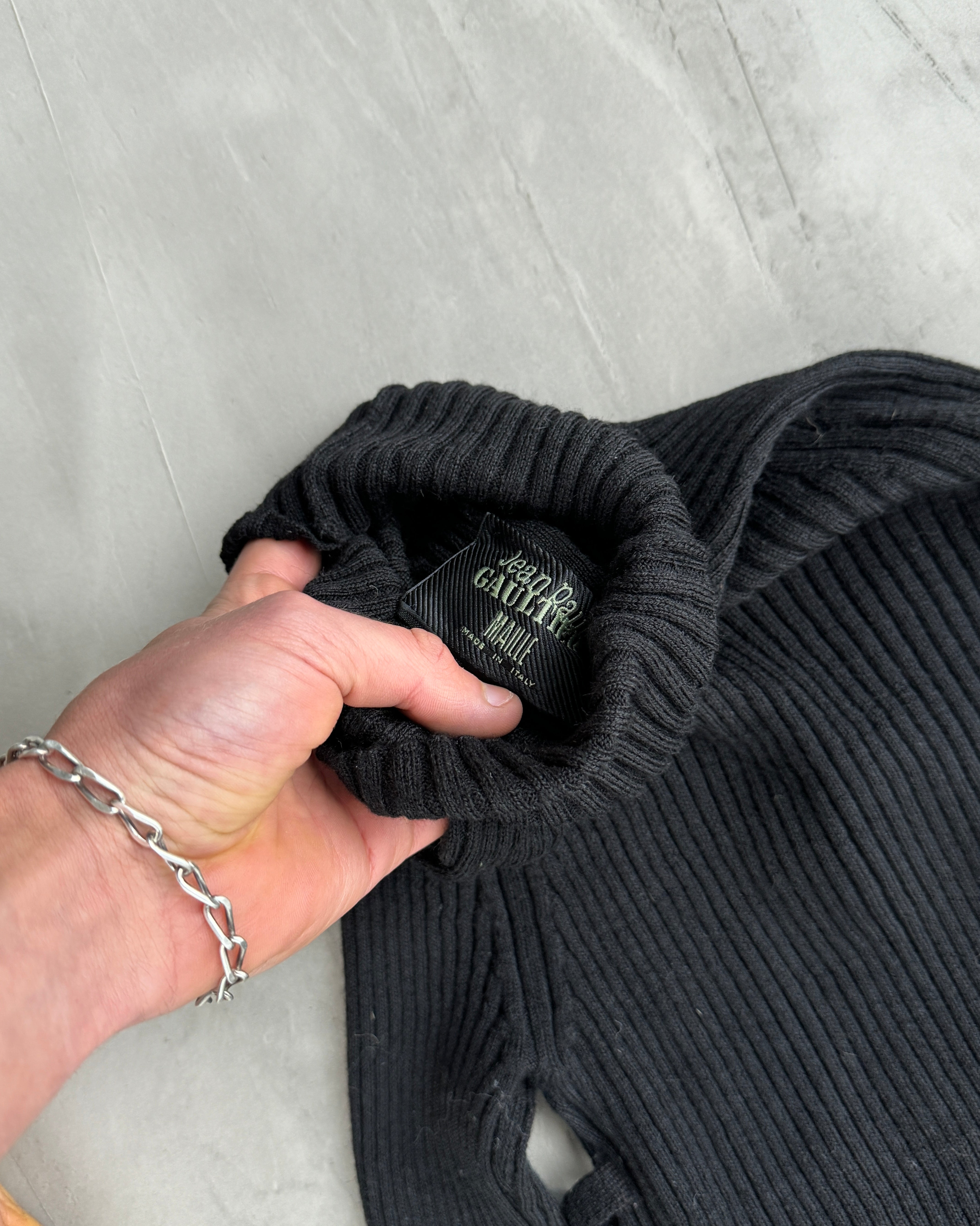 JEAN PAUL GAULTIER JPG BACKLESS TIE RIBBED SWEATSHIRT - M/L