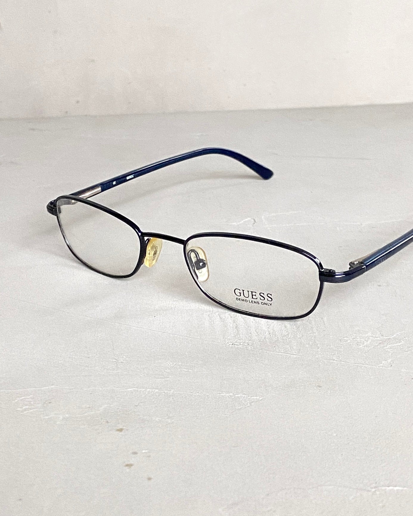 GUESS 90'S BAYONETTA GLASSES