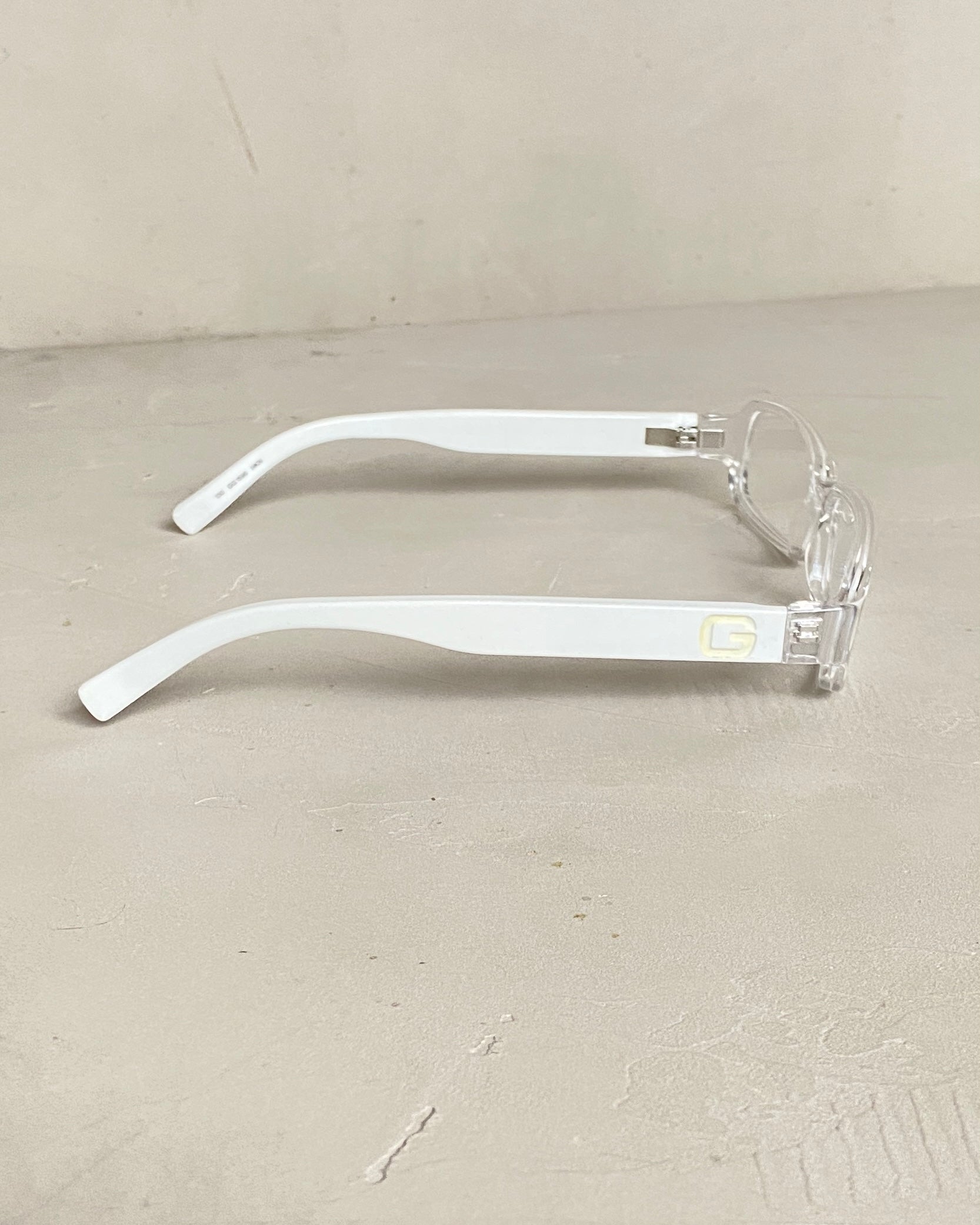 GUCCI WHITE 90'S BAYONETTA GLASSES