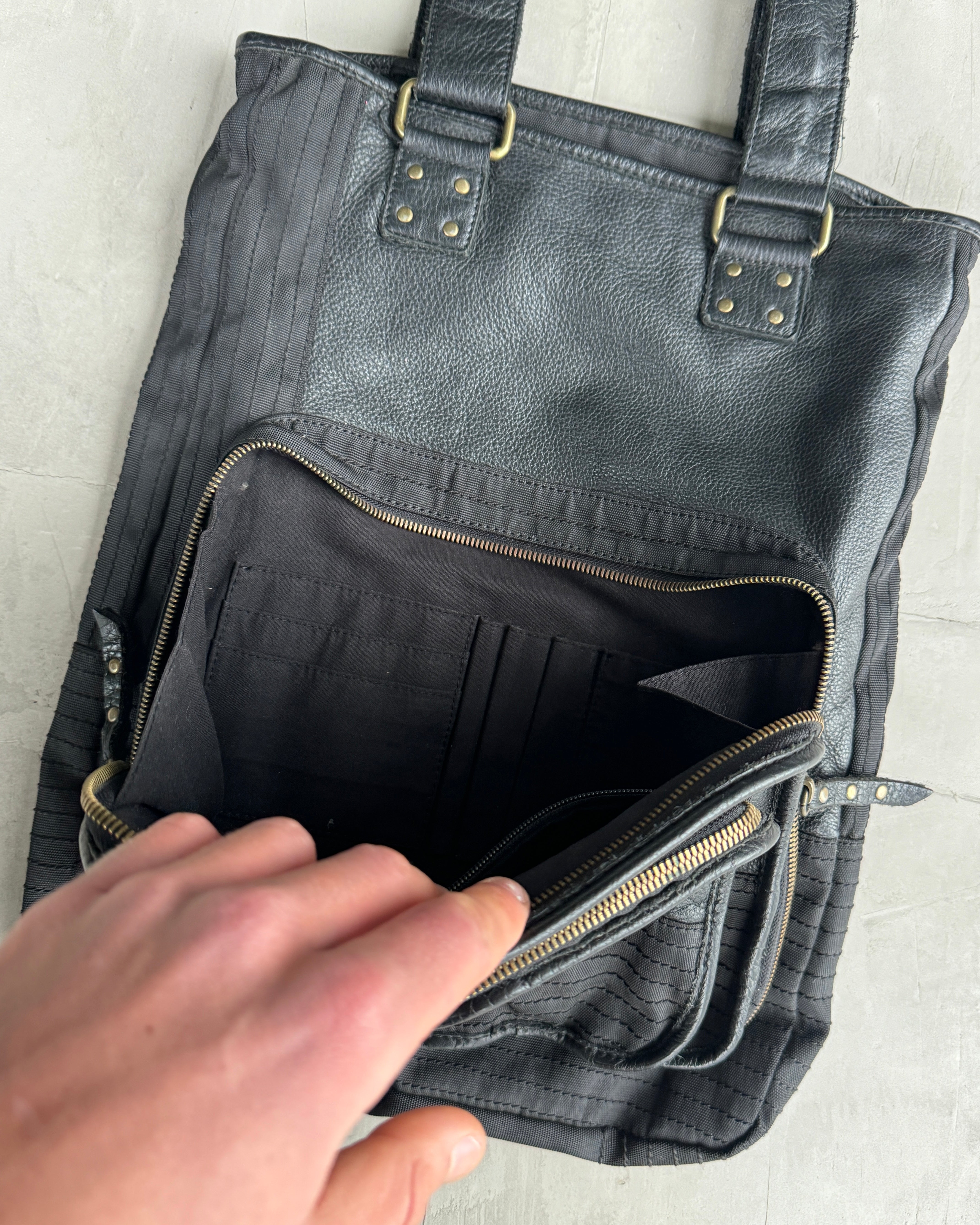 DIESEL BLACK LEATHER & CANVAS MULTI POCKET TOTE BAG