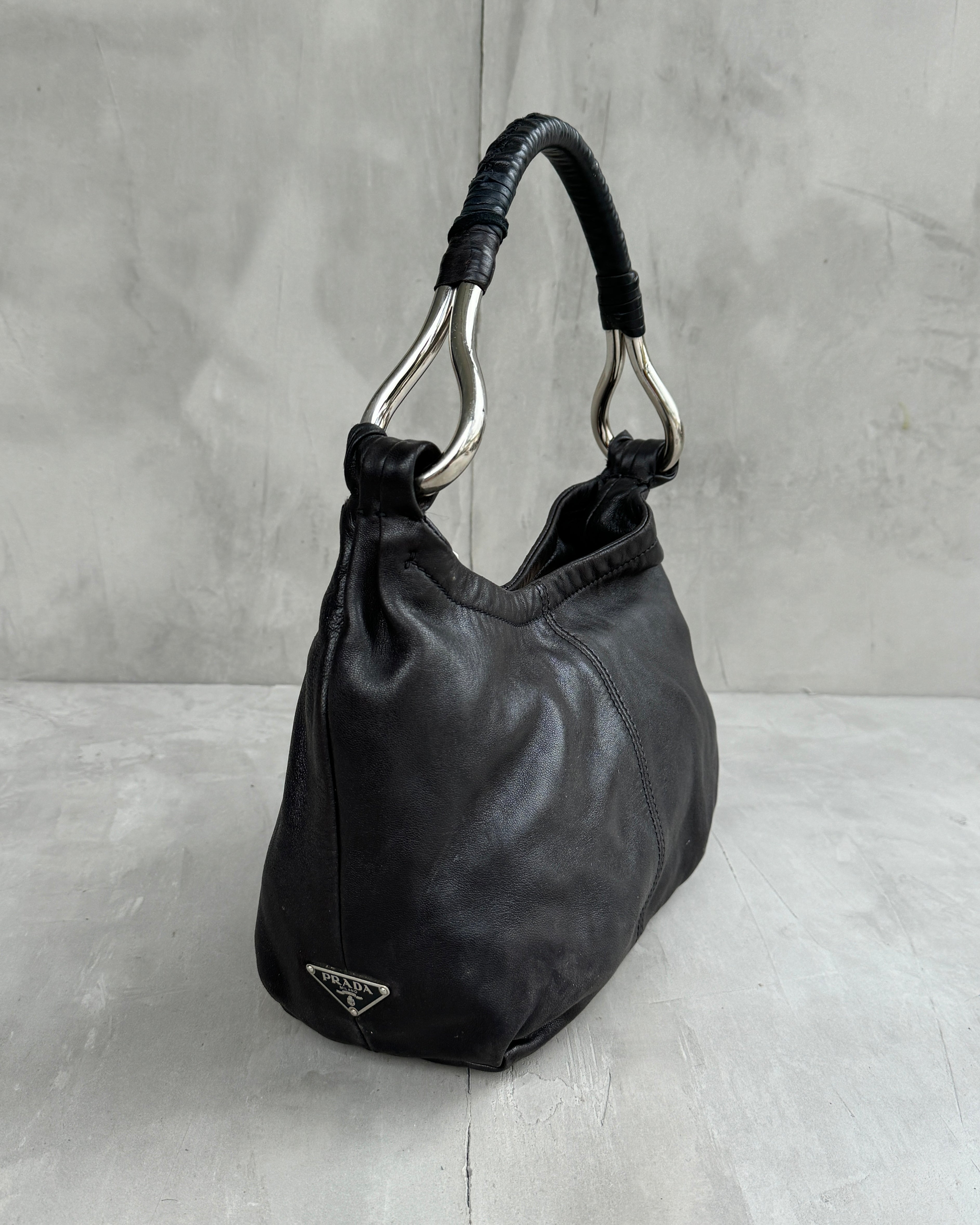 PRADA 90'S SILVER & BLACK LEATHER SHOULDER BAG