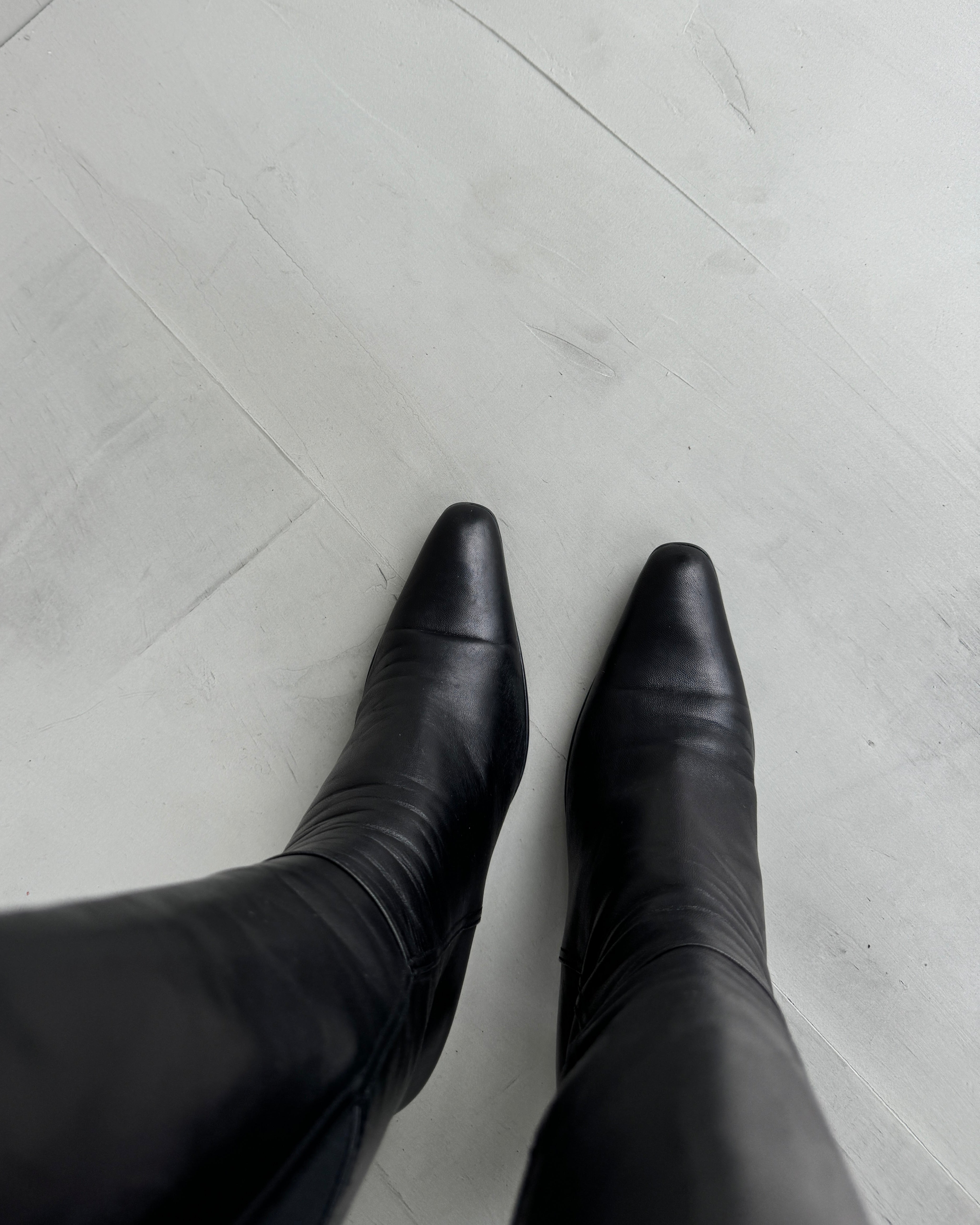 PRADA KITTEN HEEL SPORT LEATHER BOOTS - EU 37