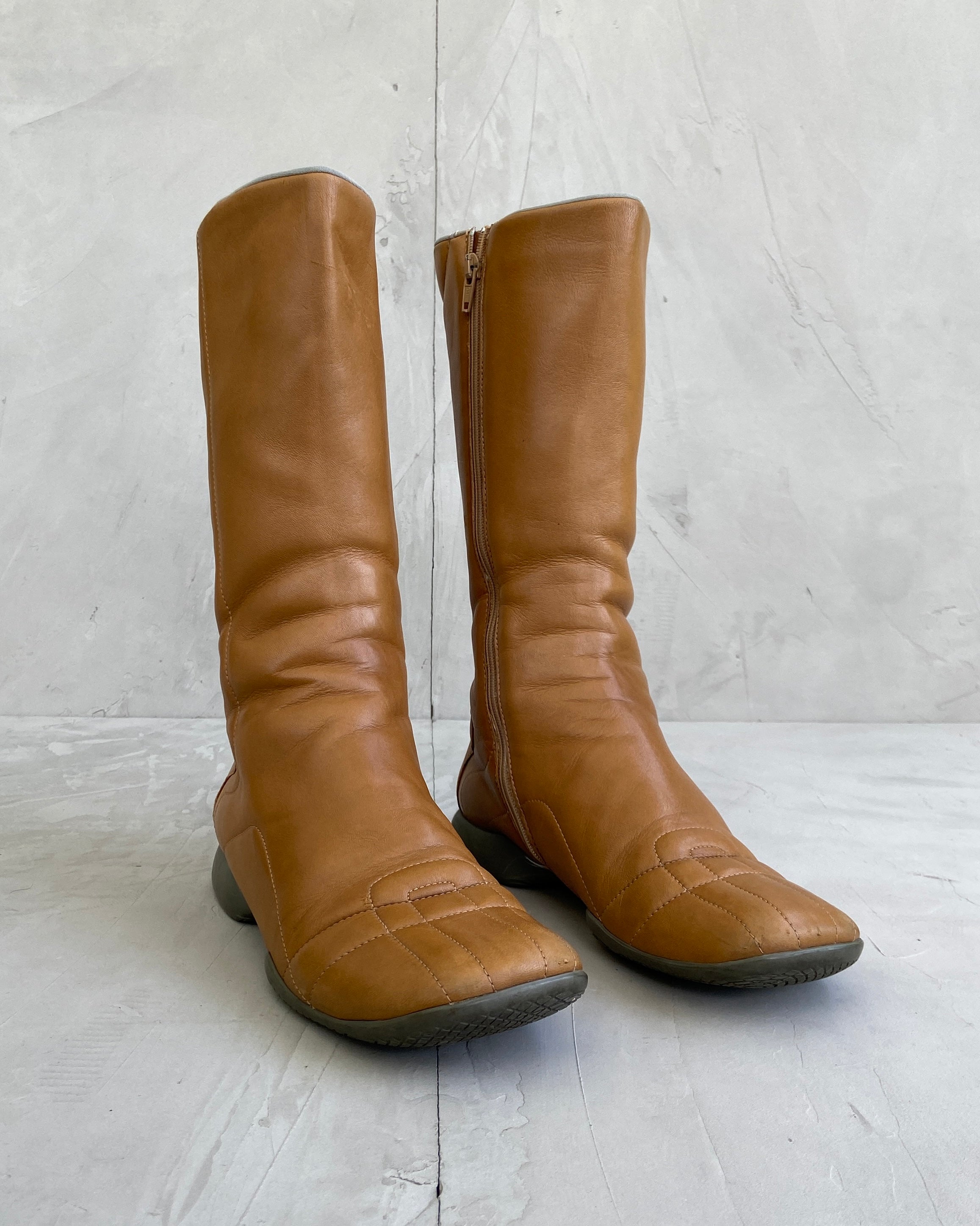 PRADA SPORT 90'S SQUARE TOE LEATHER BOOTS - EU 39 / UK 6