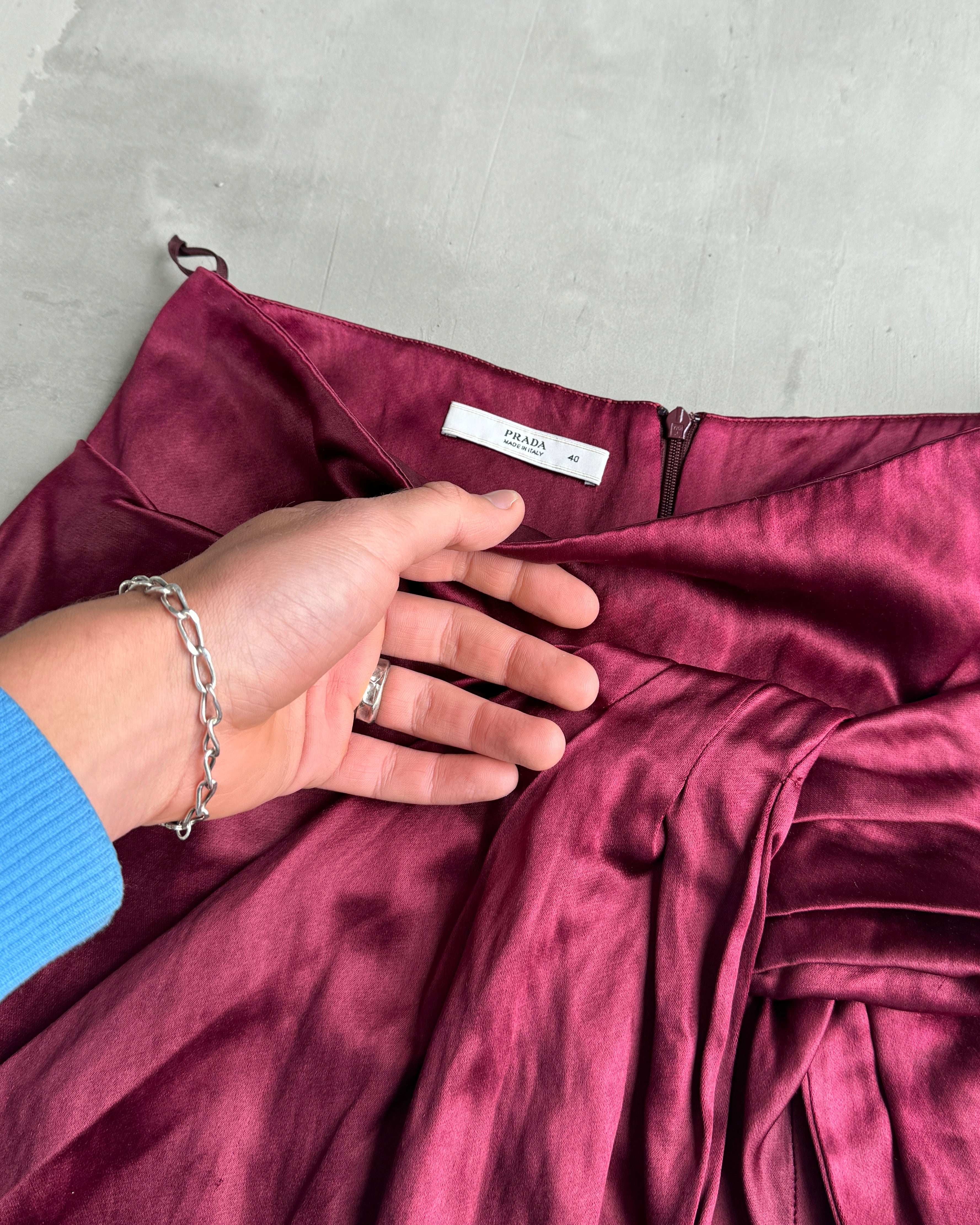 PRADA RED SILK MINI SKIRT - S