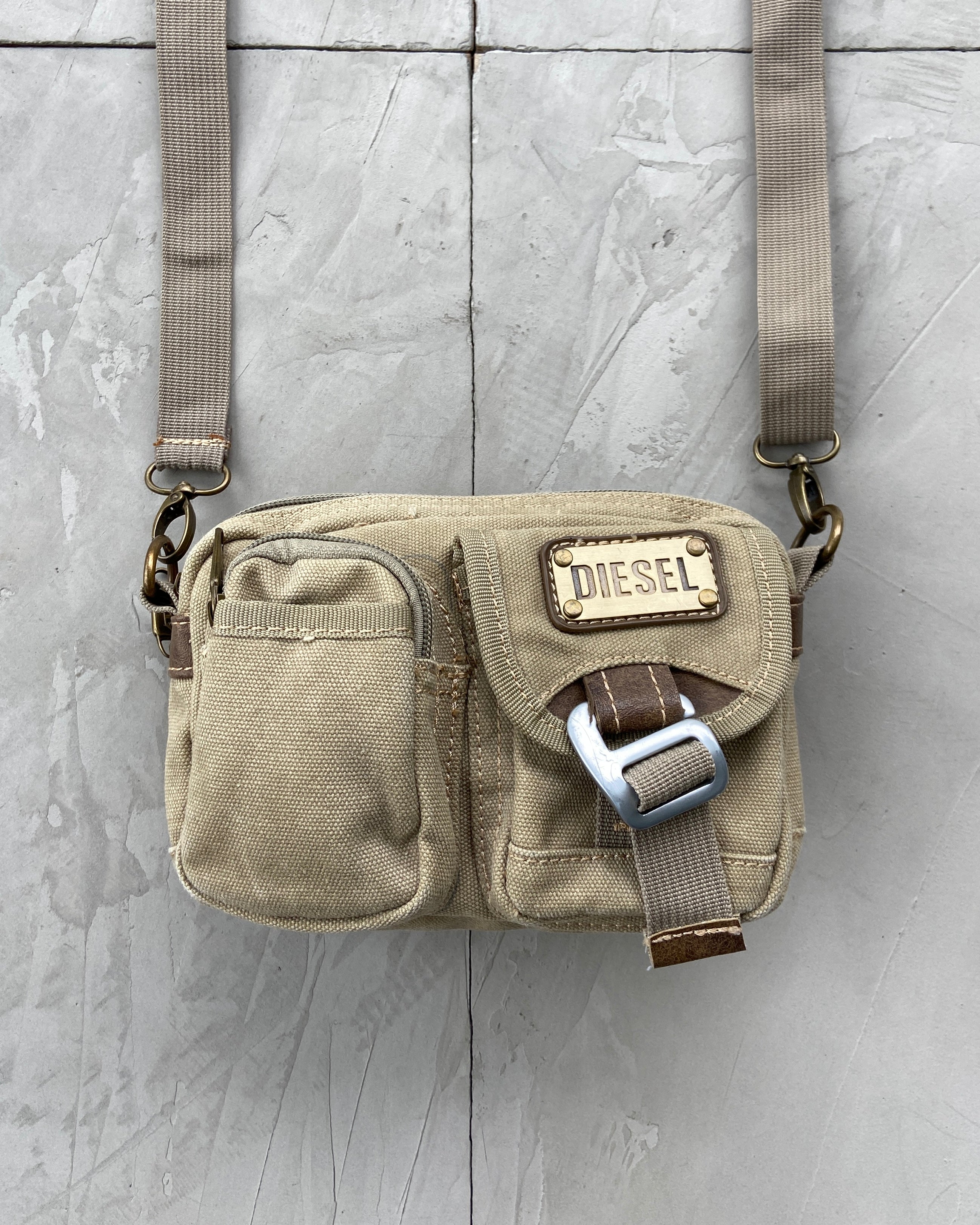 DIESEL 2000'S UTILITY CARGO SIDE BAG