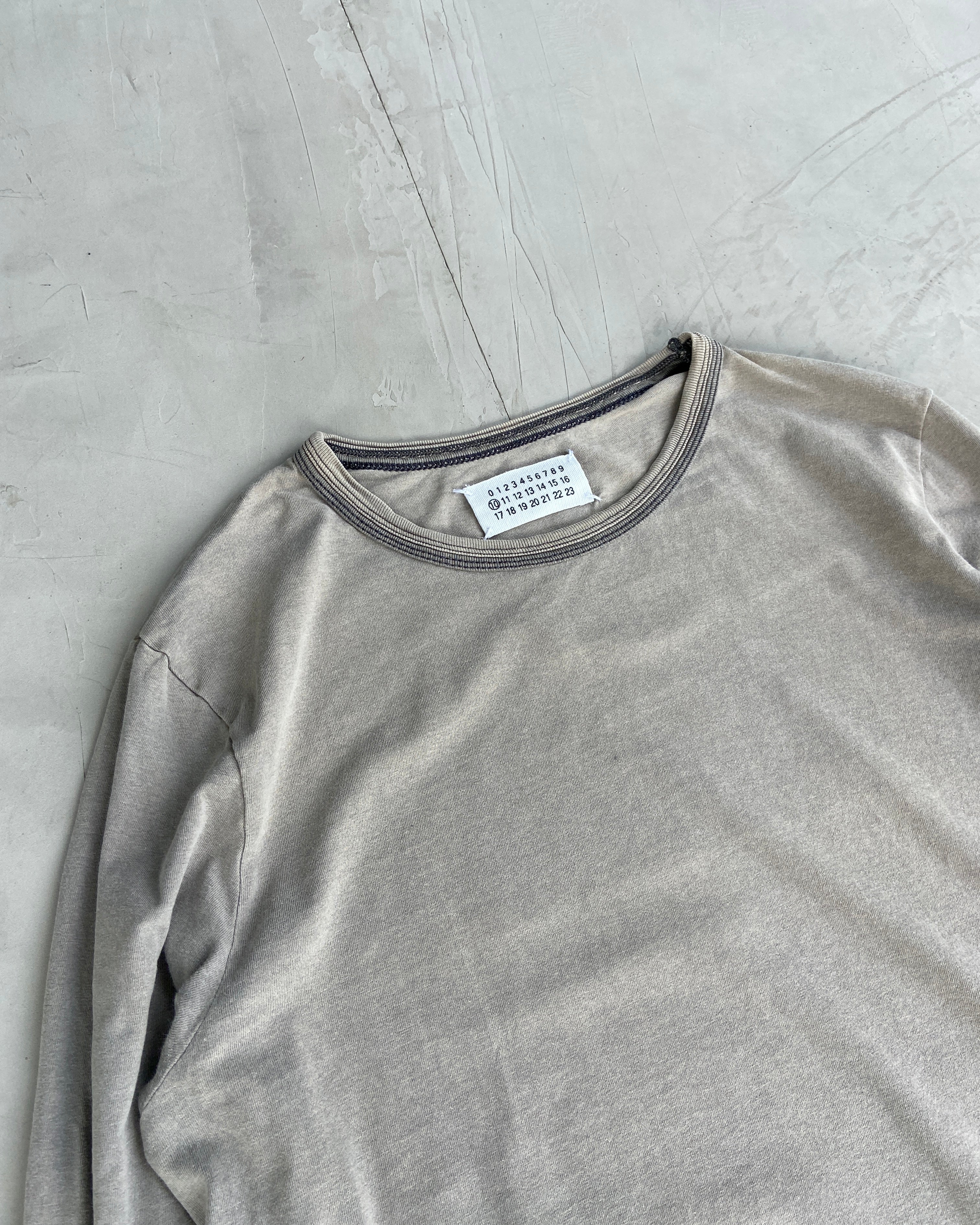MAISON MARGIELA LONG SLEEVE TEE - L