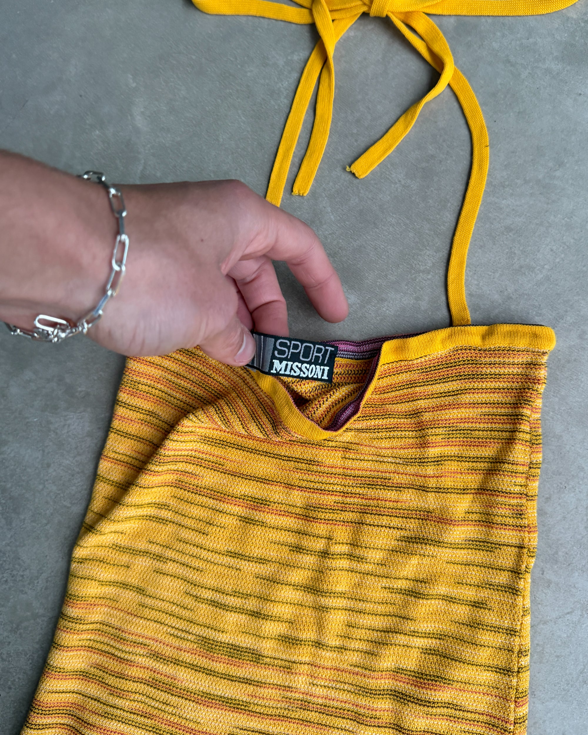 Missoni Sport Summer Bandeau Dress – M-on a concrete background