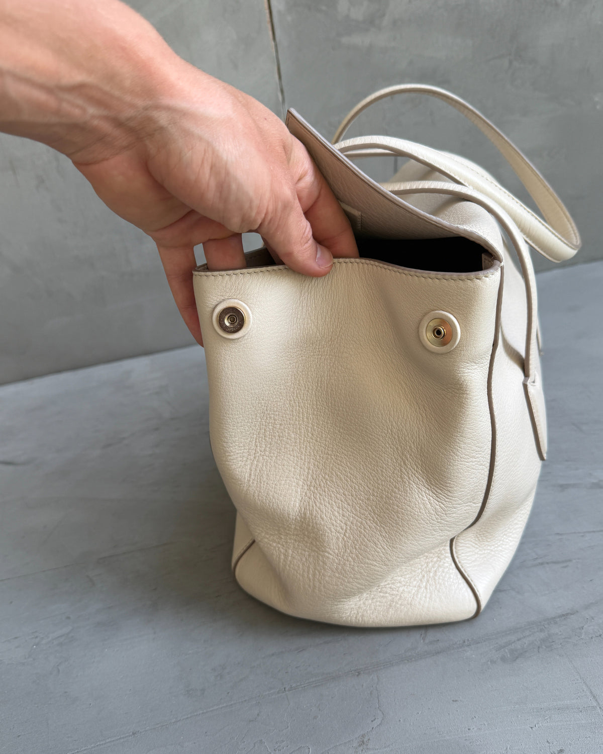 Max Mara Beige Leather Shoulder Bag-on a concrete background