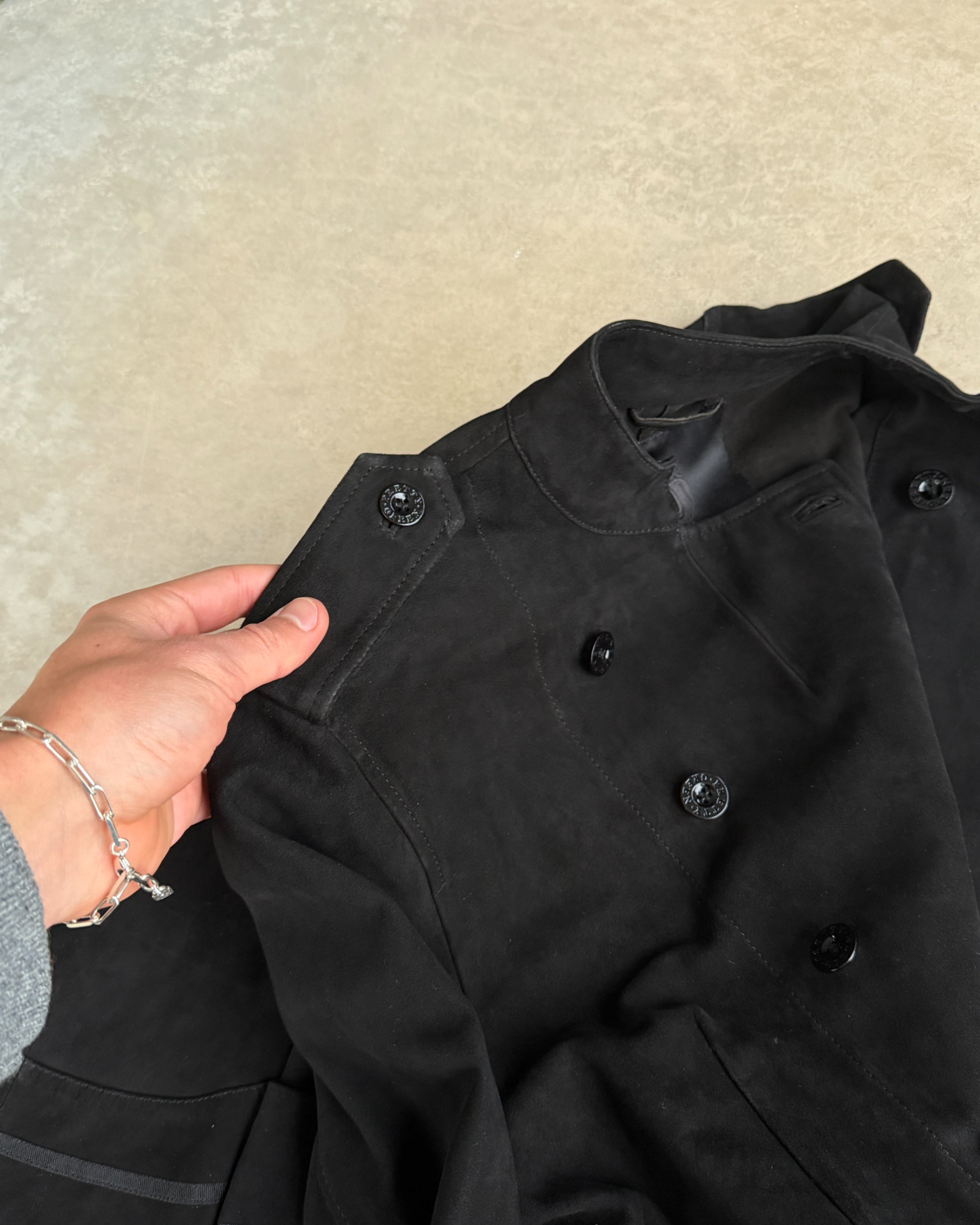 Pretty Green Military Button-Up Suede Jacket – S–M-on a concrete background