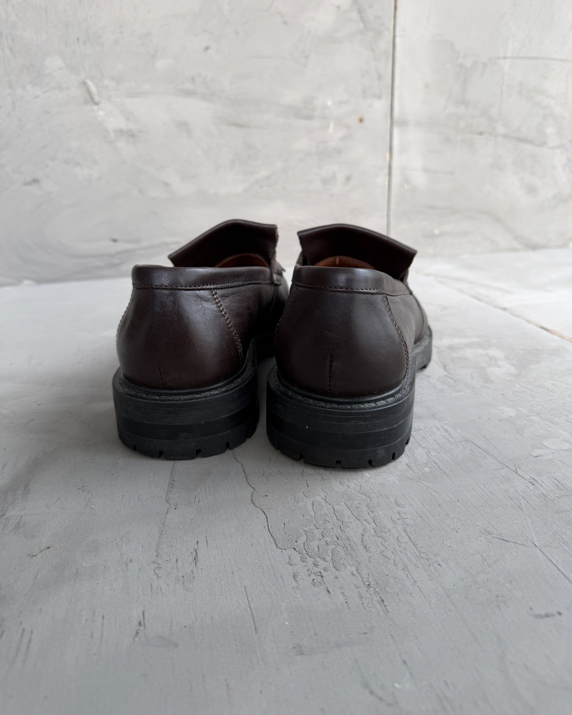 Samsoe Samsoe Brown Leather Chunky Loafers – EU 41-on a concrete background