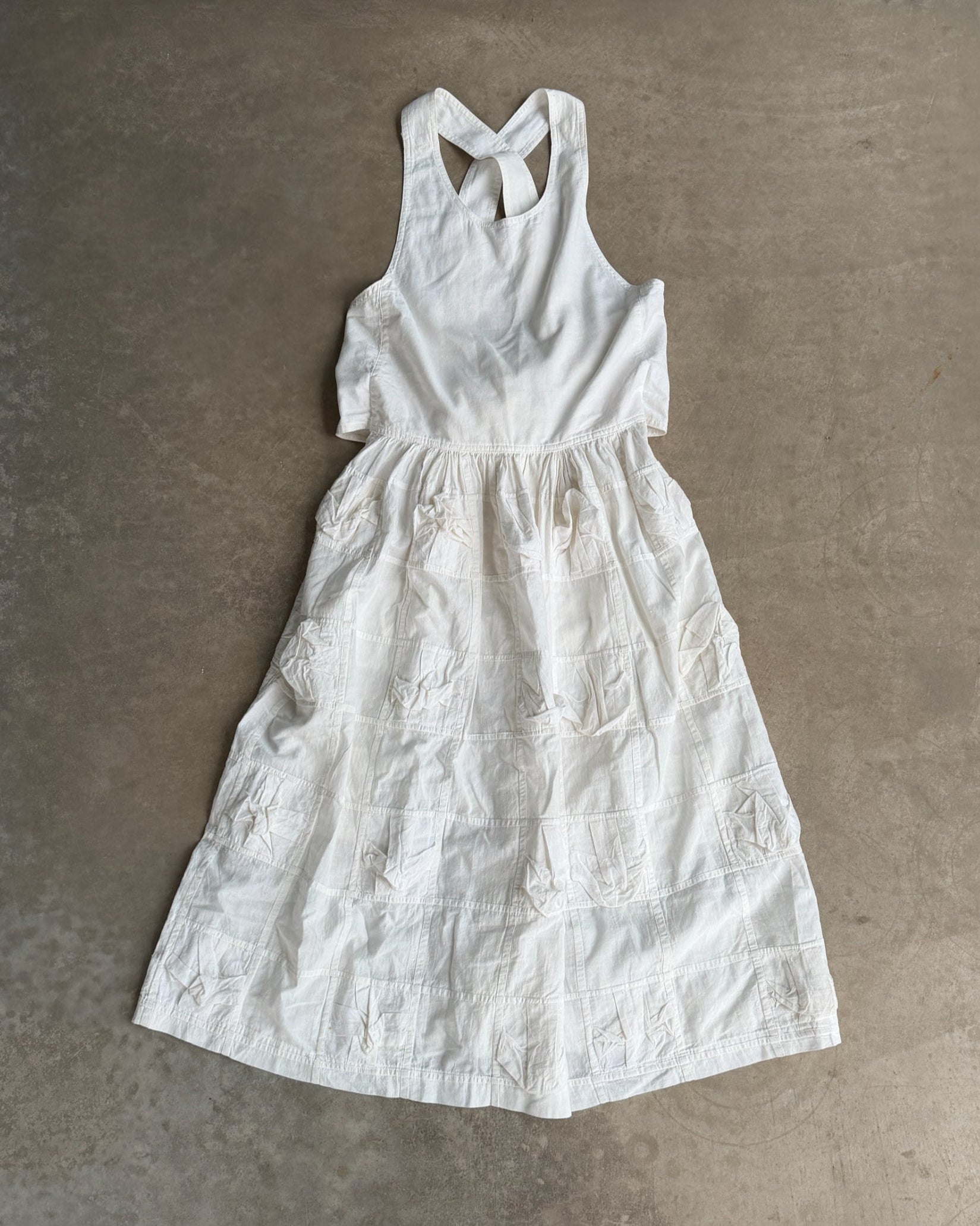 Issey Miyake IS Cotton White Maxi Dress – M-on a concrete background