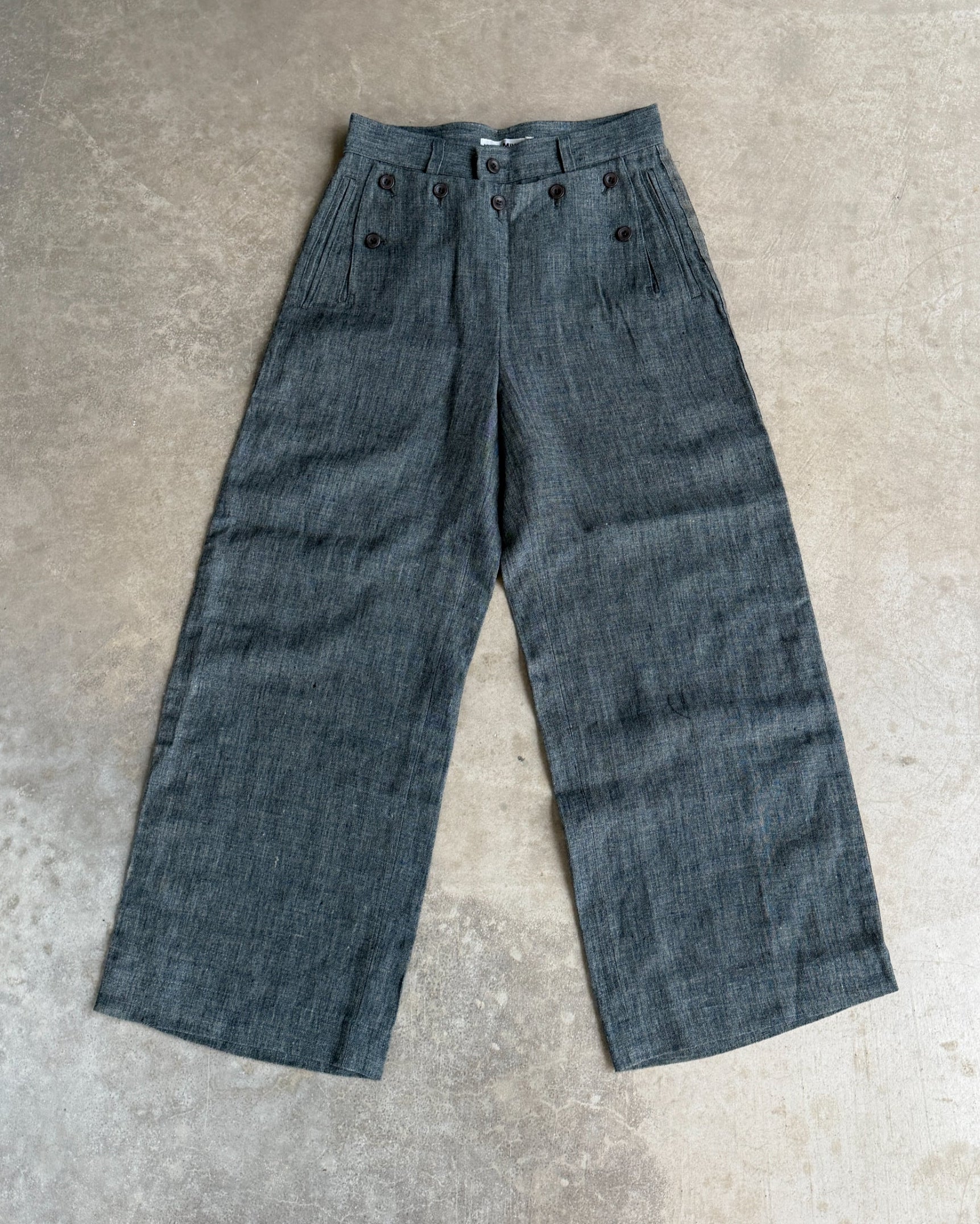 Issey Miyake SS2009 Linen Sailor Trousers – W26-on a concrete background