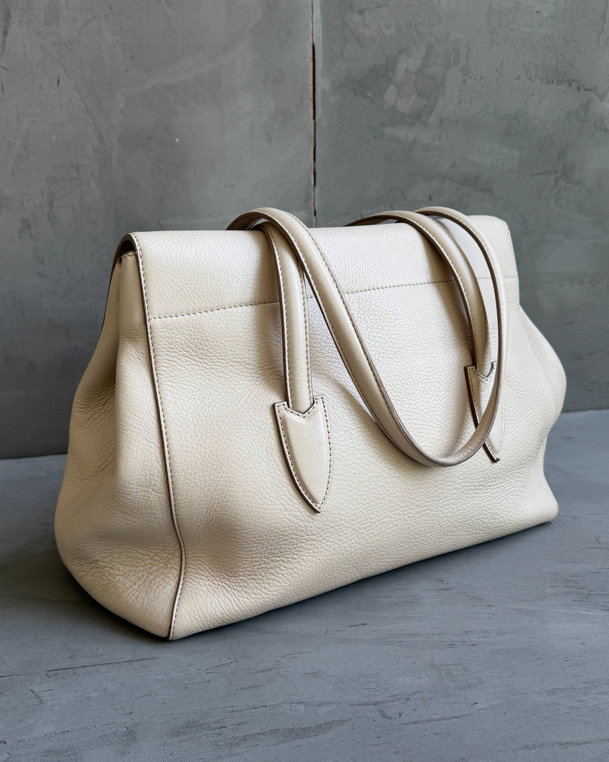 Max Mara Beige Leather Shoulder Bag-on a concrete background