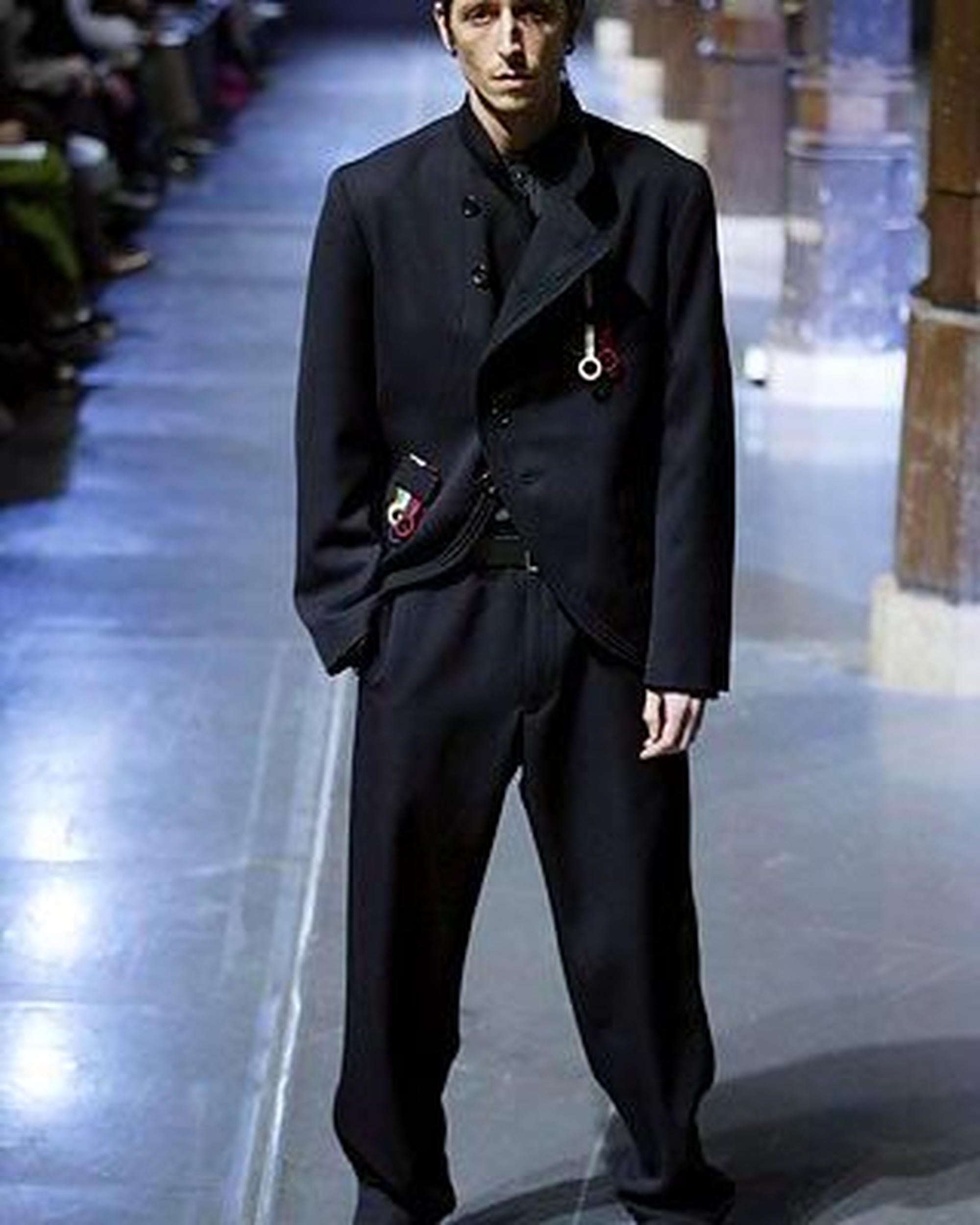 Yohji Yamamoto AW06 Asymmetric Cotton Jacket – S-on a concrete background