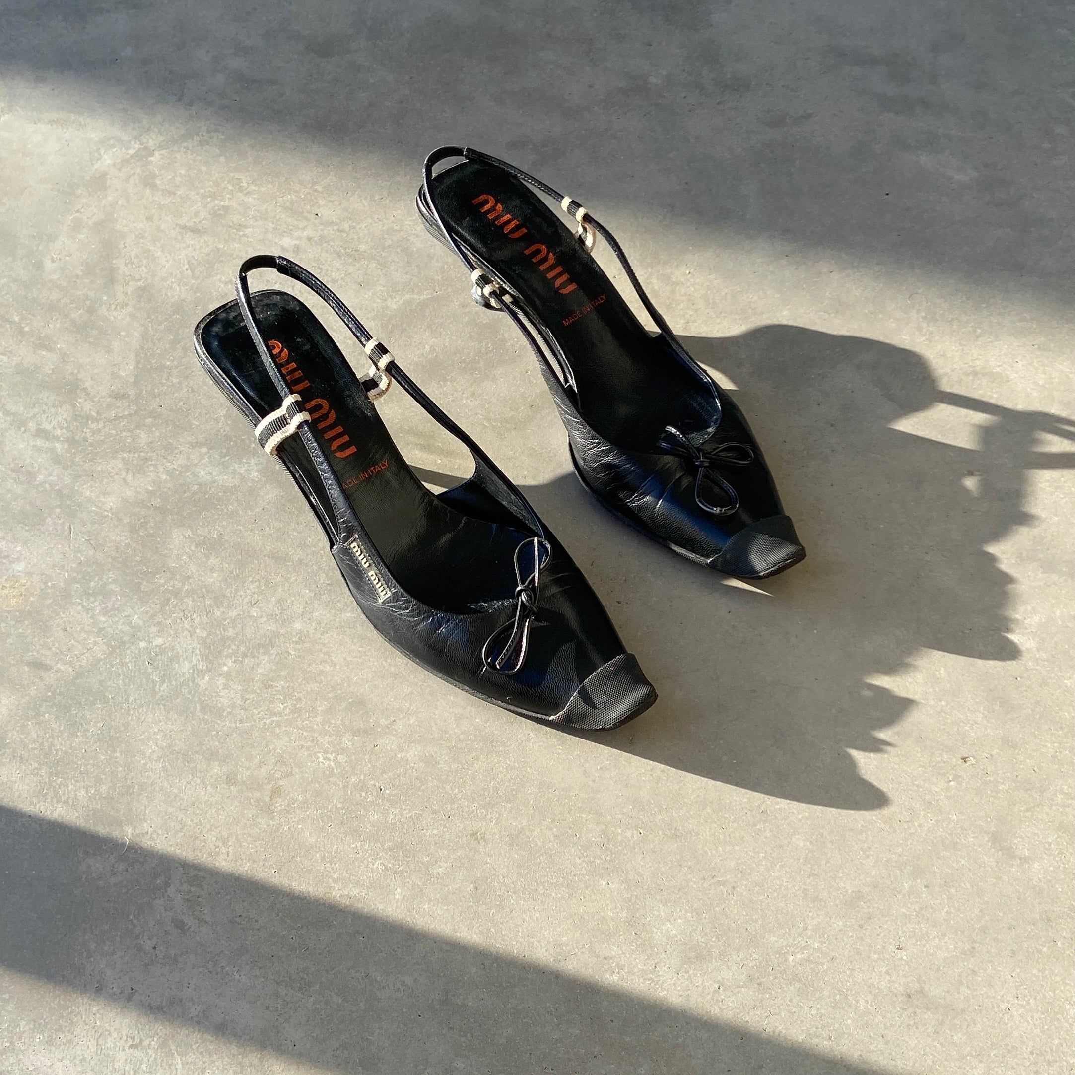 MIU MIU LEATHER SLING BACK KITTEN HEELS - EU 38.5 / UK 6