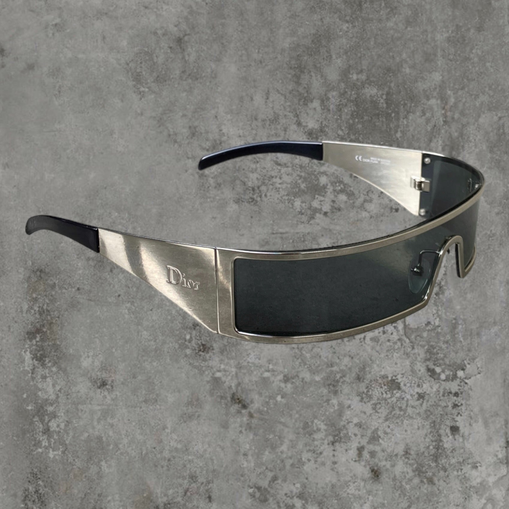 SS03 DIOR PUNK CHROME SUNGLASSES