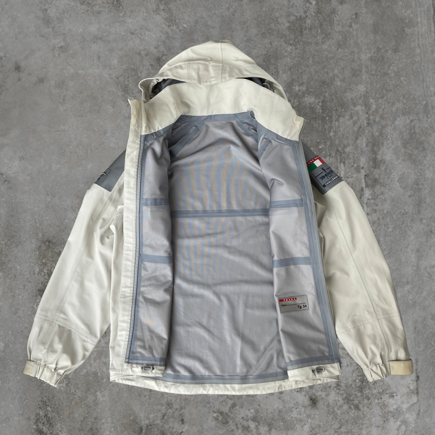 PRADA LUNA ROSSA CHALLENGE 2013 RACING JACKET - L