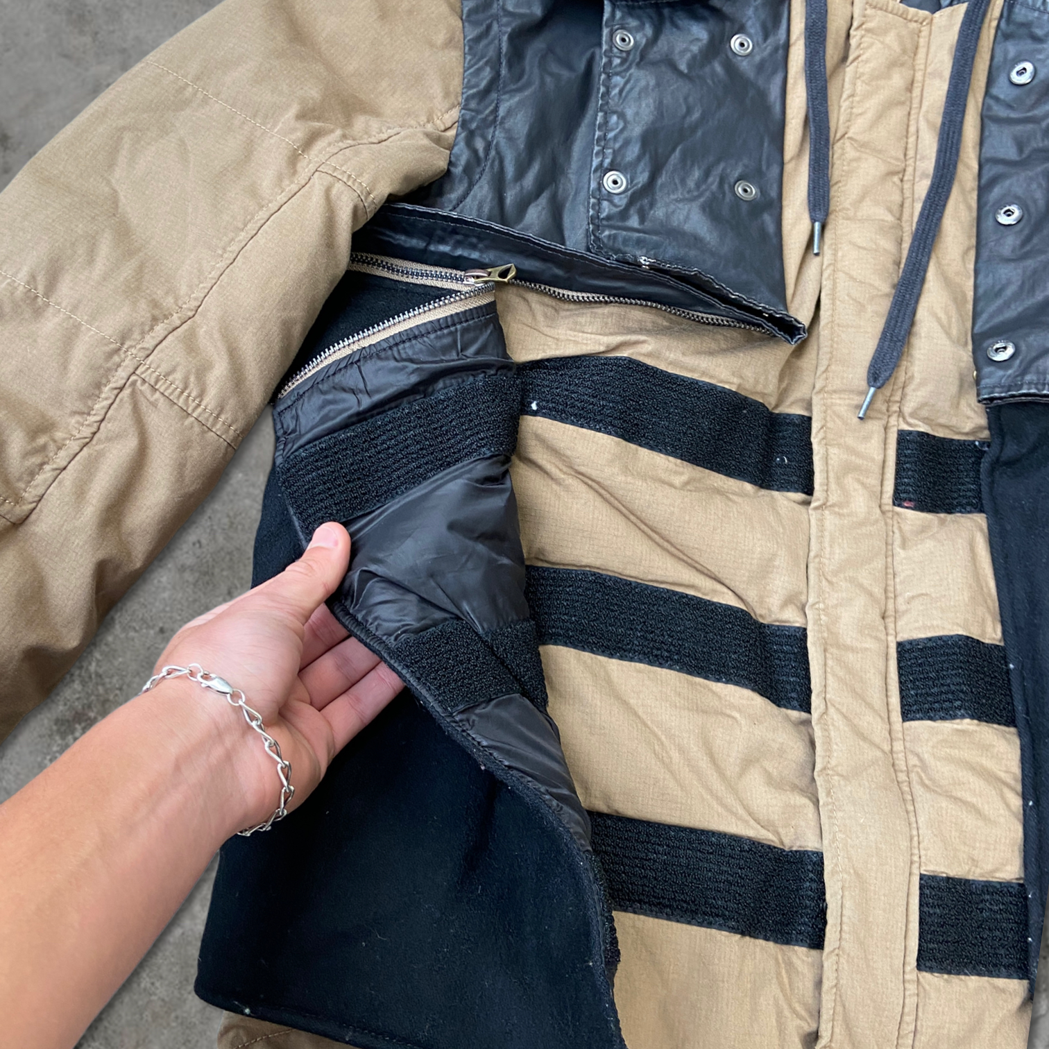 MARITHE FRANCOIS GIRBAUD MFG PUFFER JACKET - M