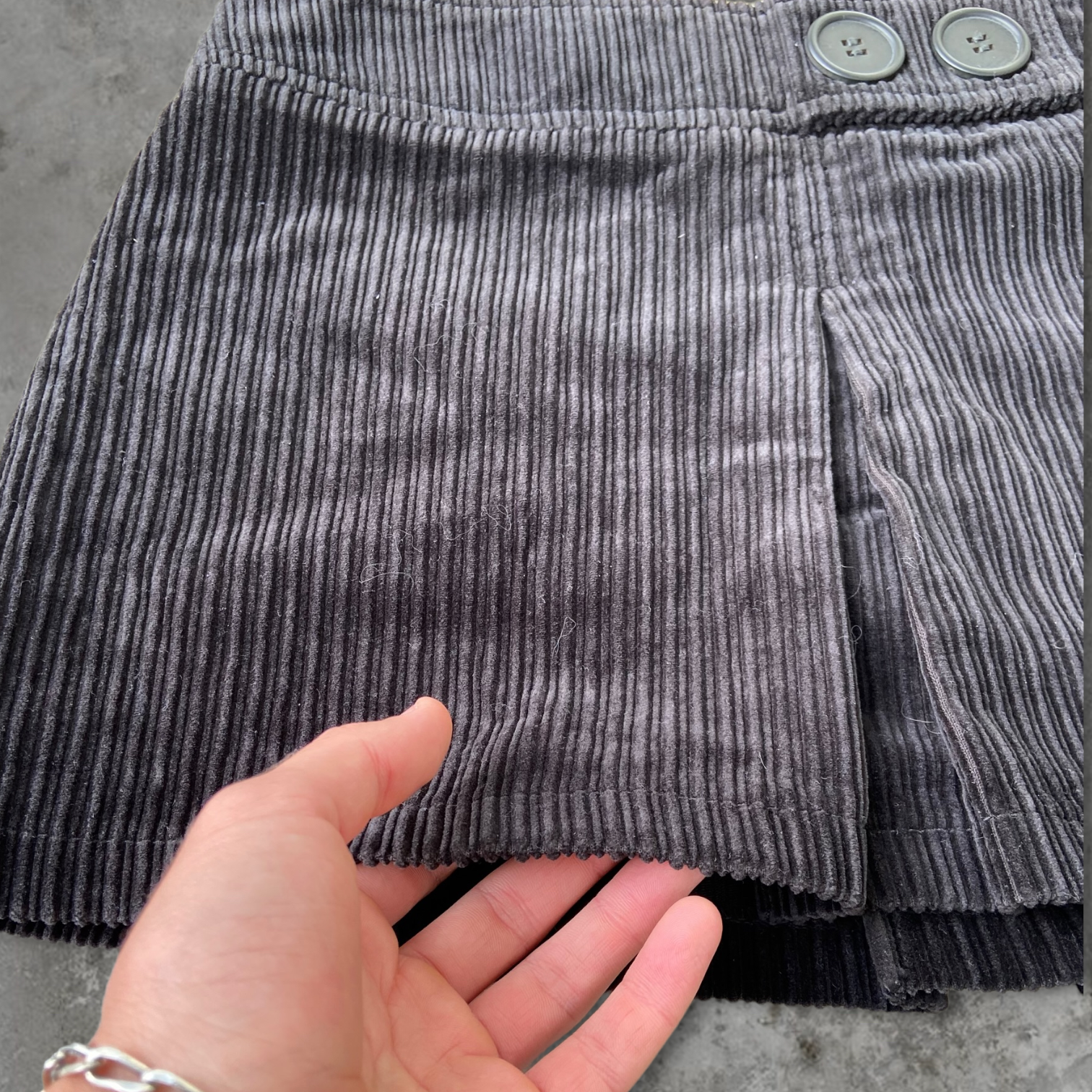 MISS SIXTY JUMBO CORD MINI SKIRT - S