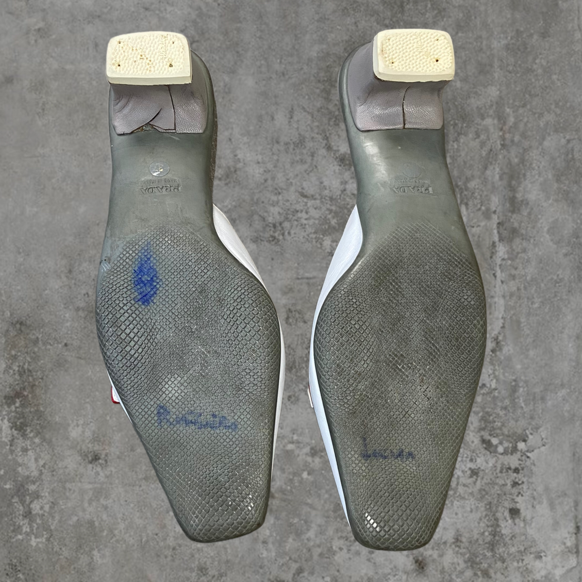 PRADA LEATHER AND SUEDE 'CLIP' KITTEN HEELS - EU 37