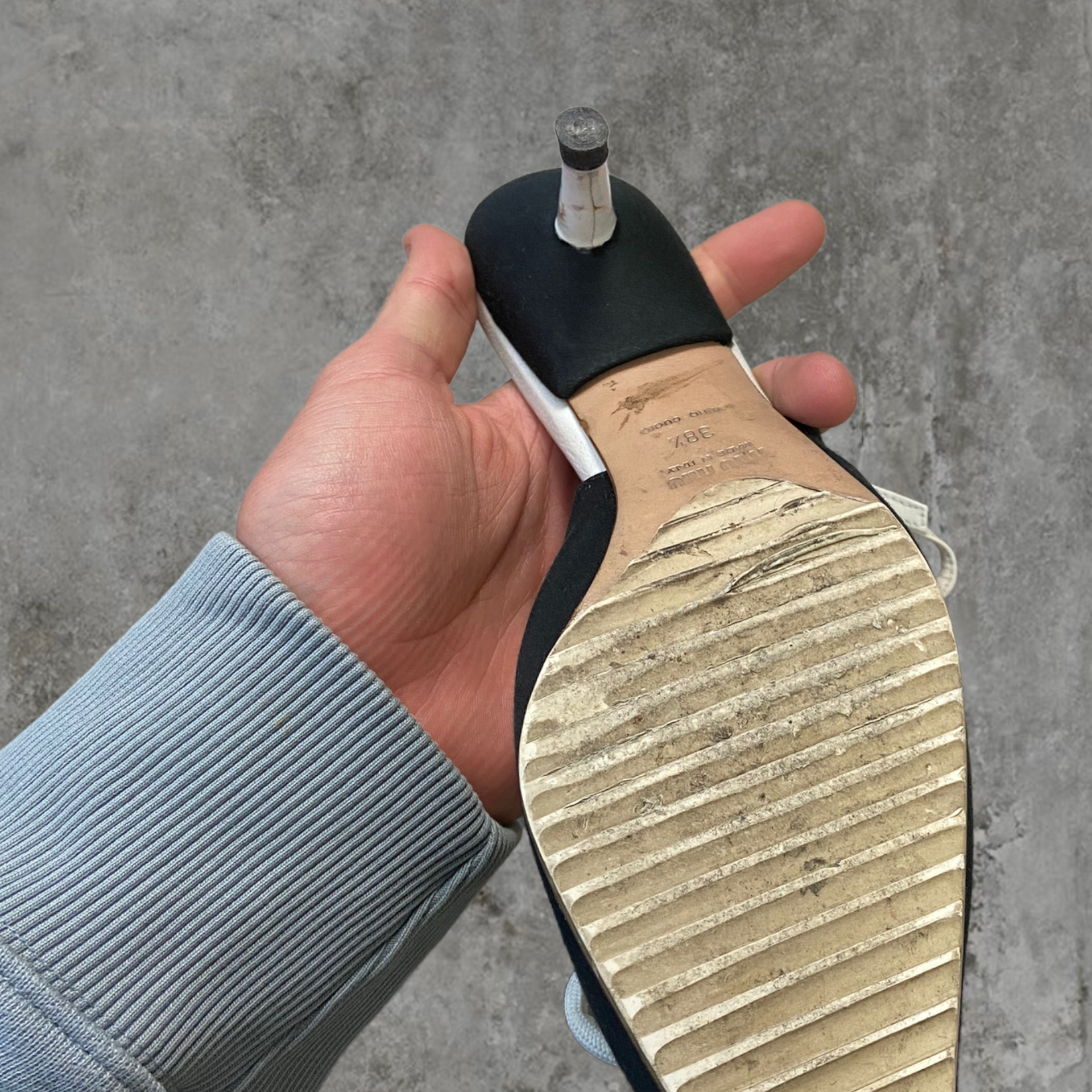 MIU MIU LACE-UP SLING BACK KITTEN HEELS - EU 38.5