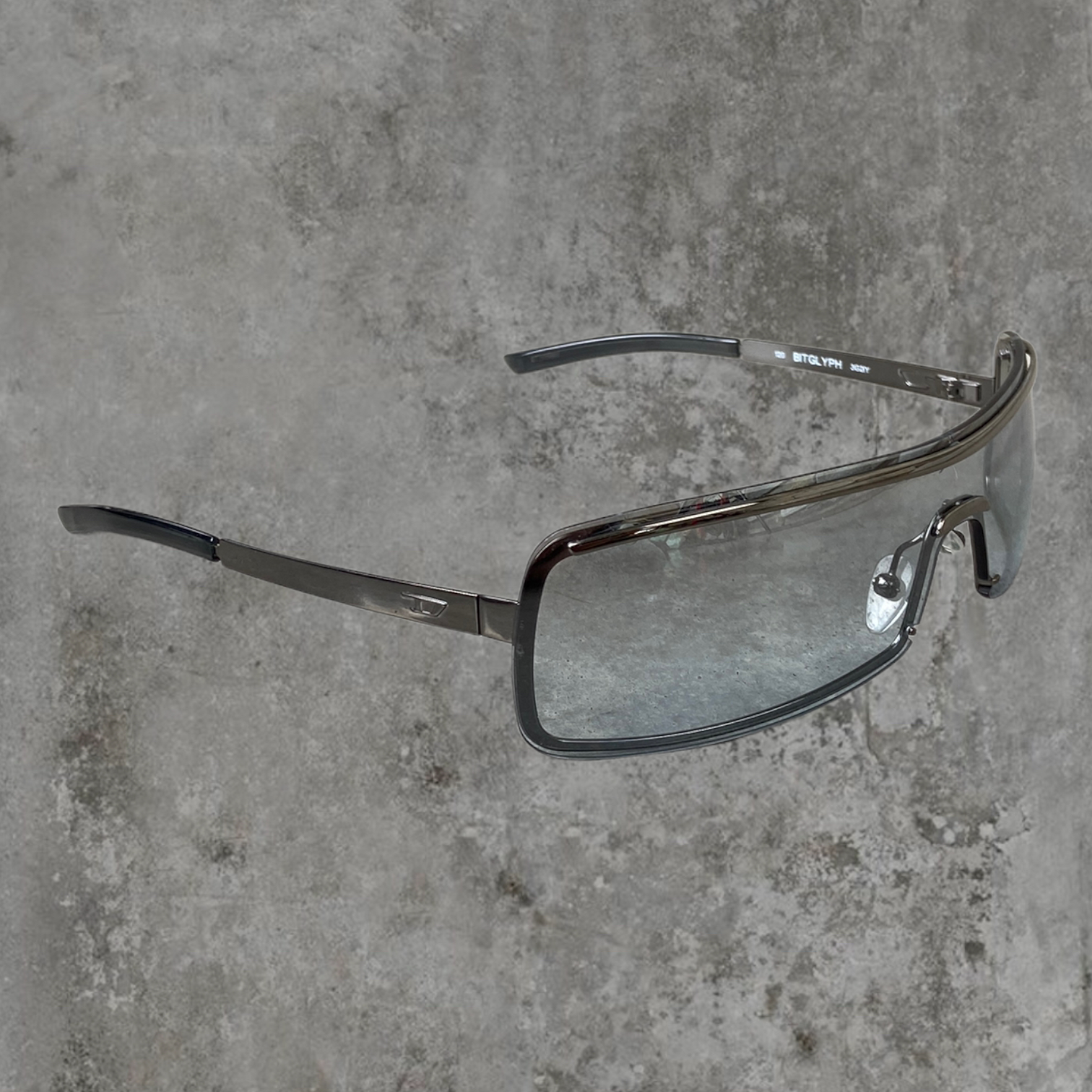 DIESEL RIMLESS WRAP SPORT SUNGLASSES