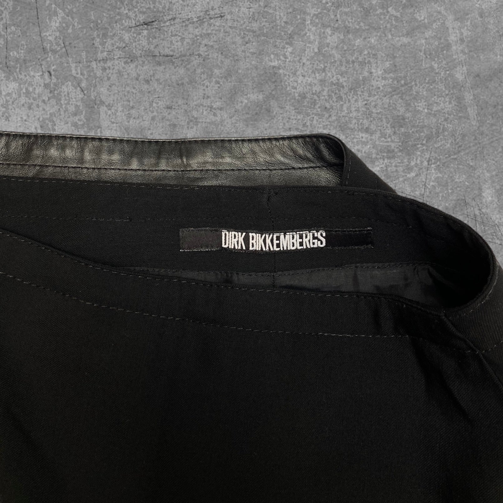 DIRK BIKKEMBERGS WRAP LEATHER MINI SKIRT - S