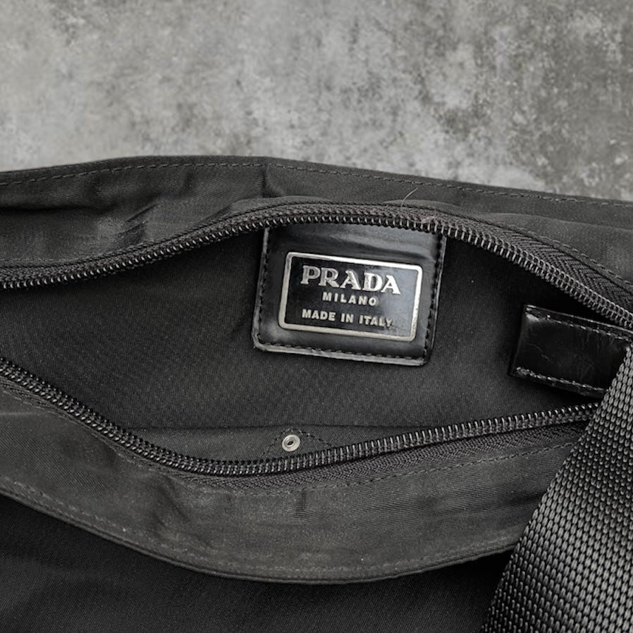 PRADA NYLON CROSS BODY BAG - BLACK