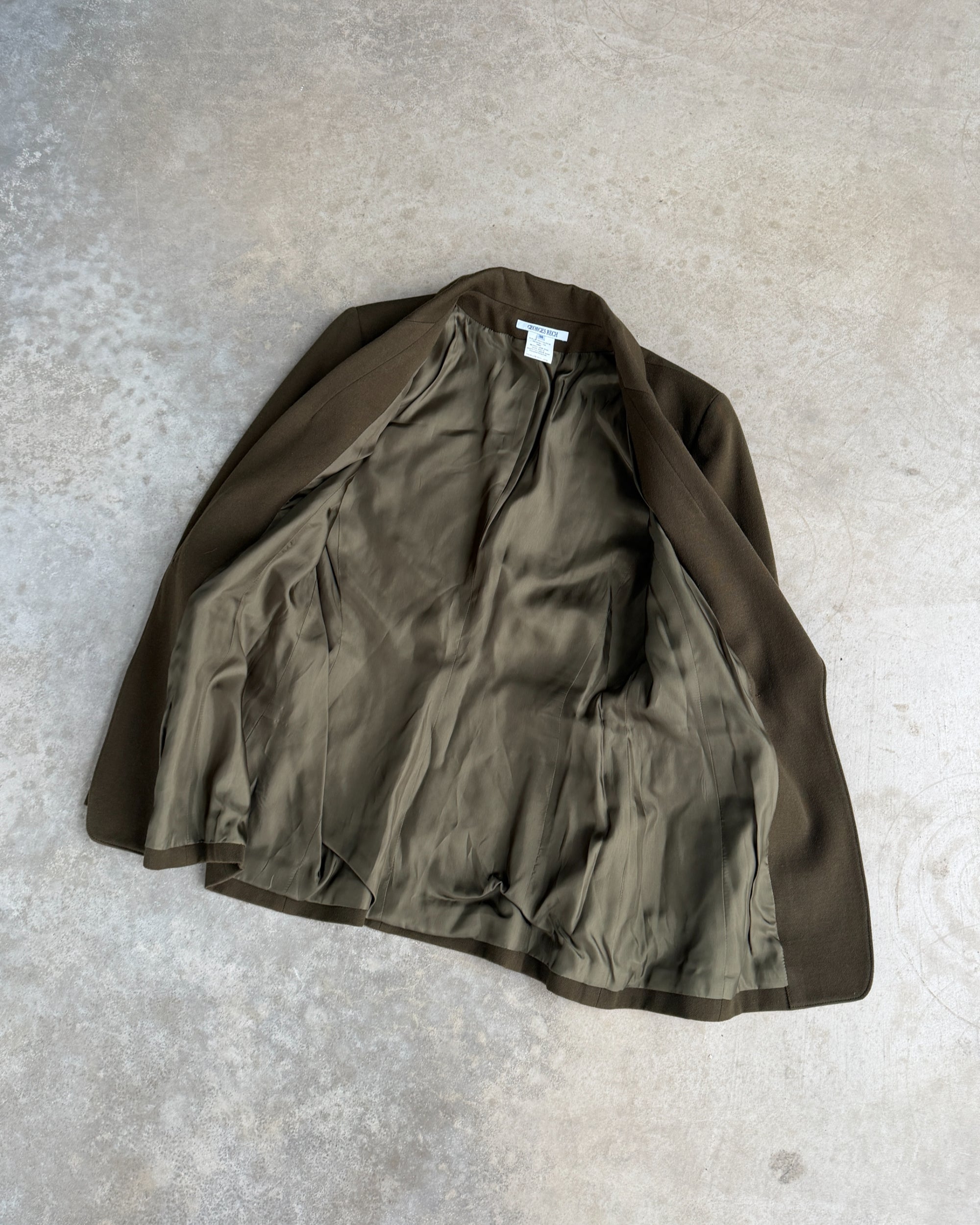Georges Rech Wool Blazer Jacket with Brass Ring Closure – S-on a concrete background