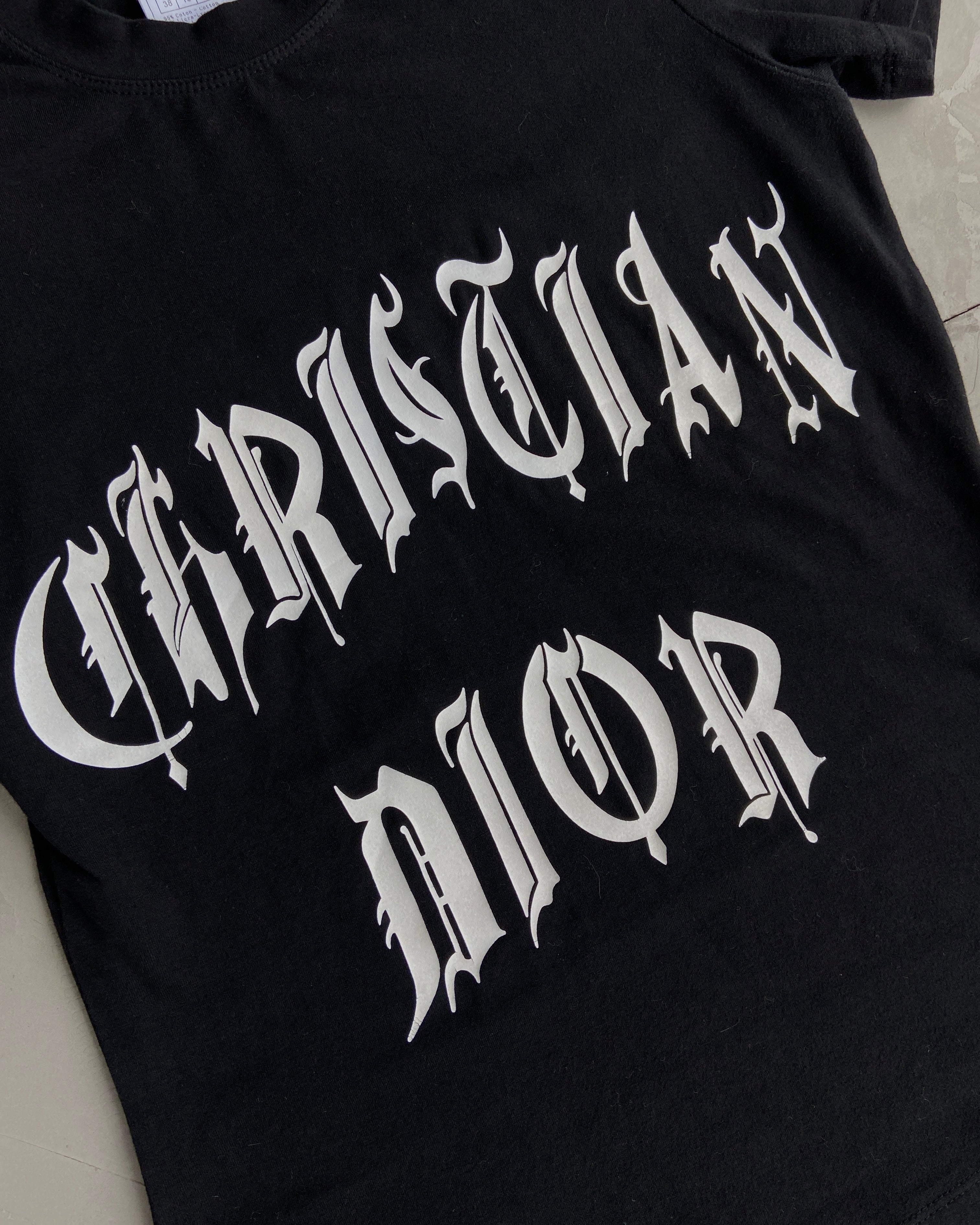 CHRISTIAN DIOR SS2002 GOTHIC TEXT TOP - M