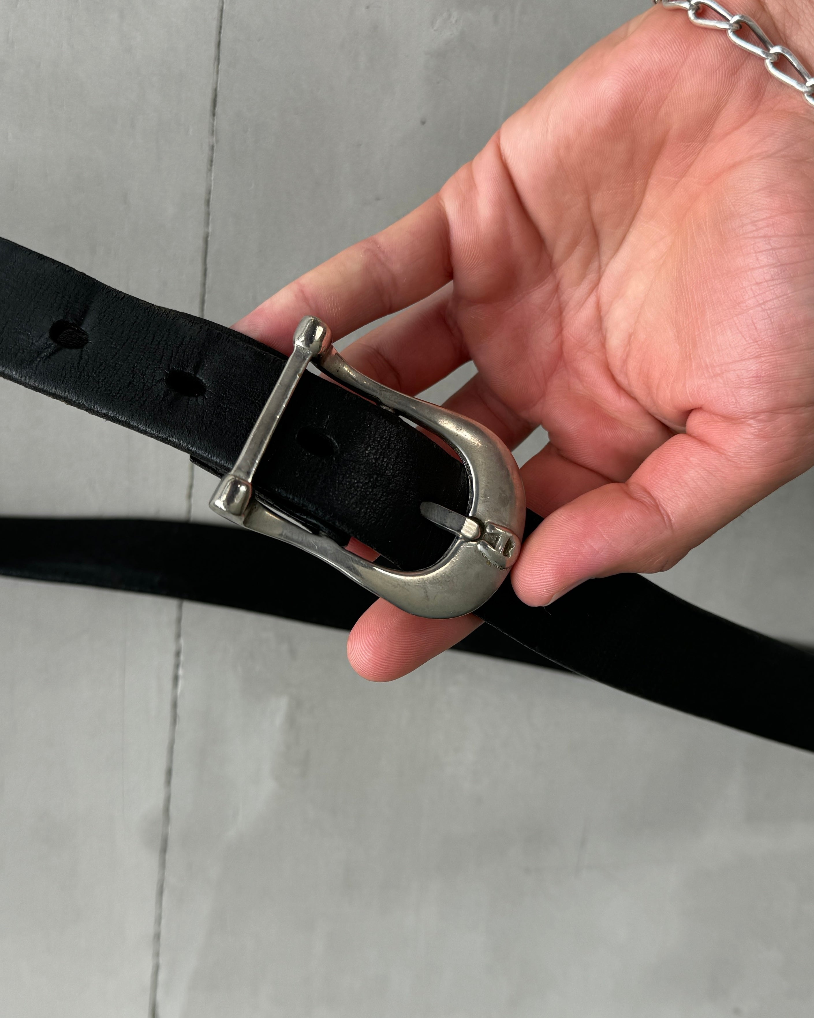 LEATHER & SILVER BUCKLE BELT