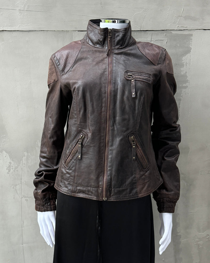 BROWN LEATHER JACKET - M