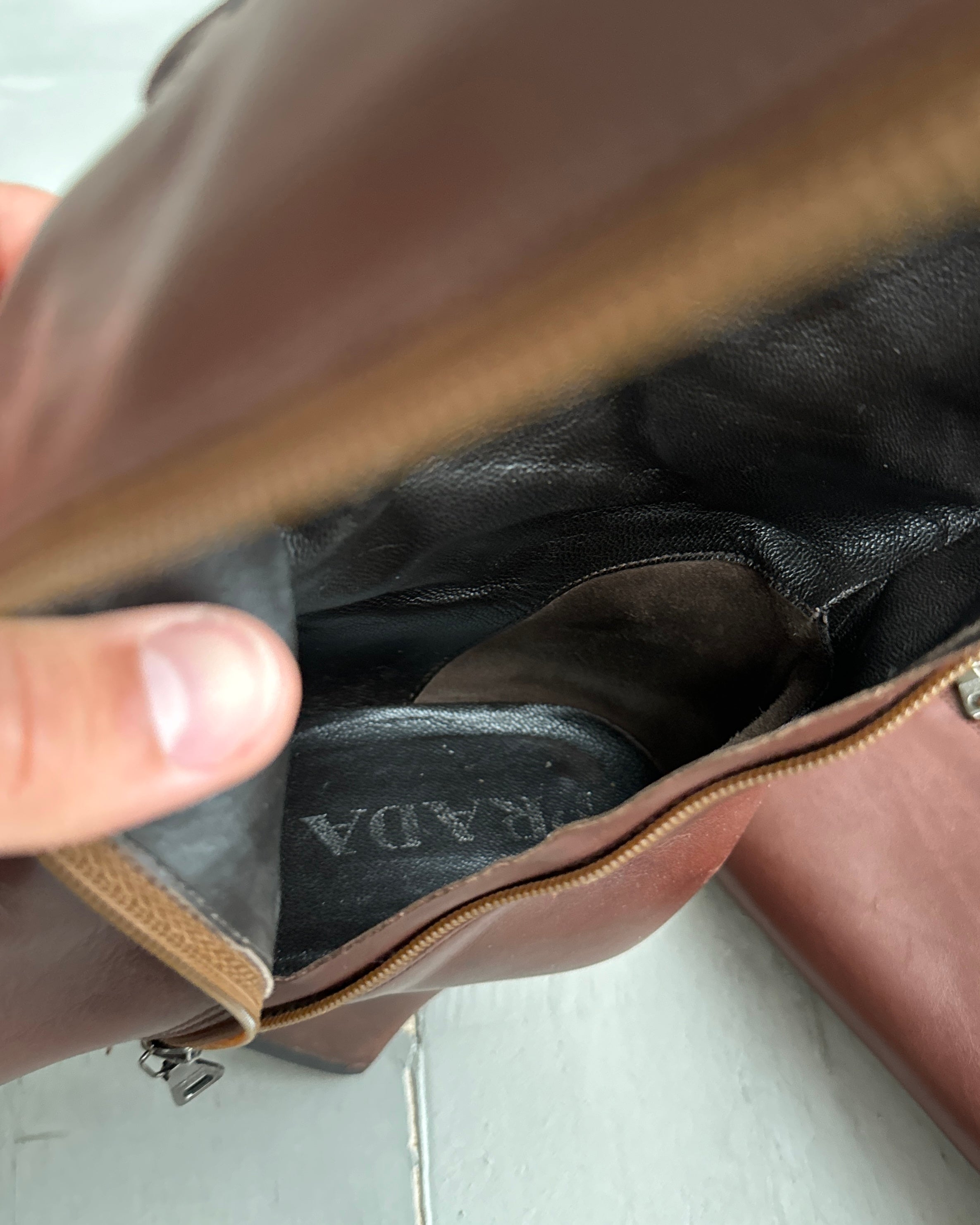 Prada FW01 Lace Up Victorian Leather Boots - EU40