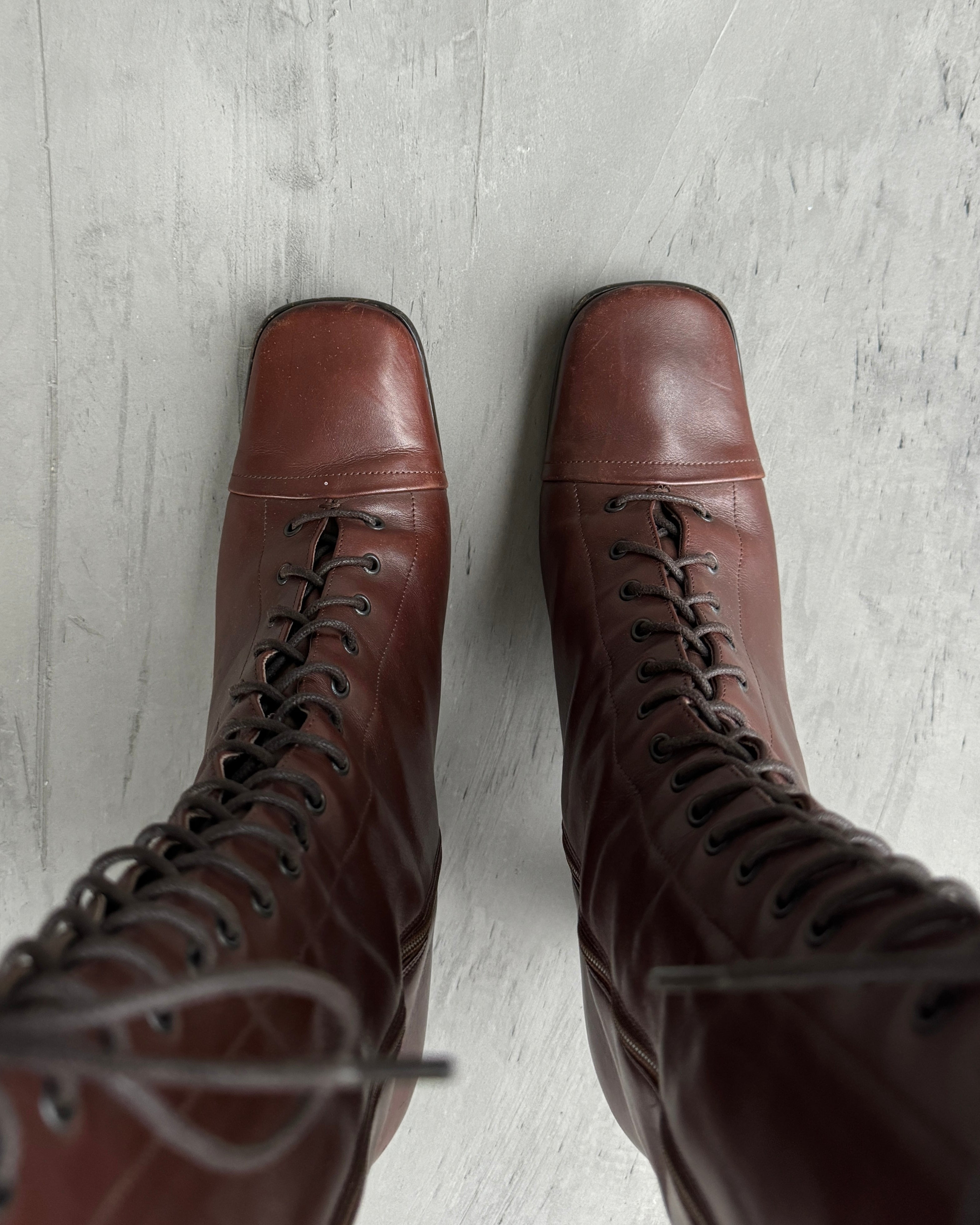 Prada FW01 Lace Up Victorian Leather Boots - EU40