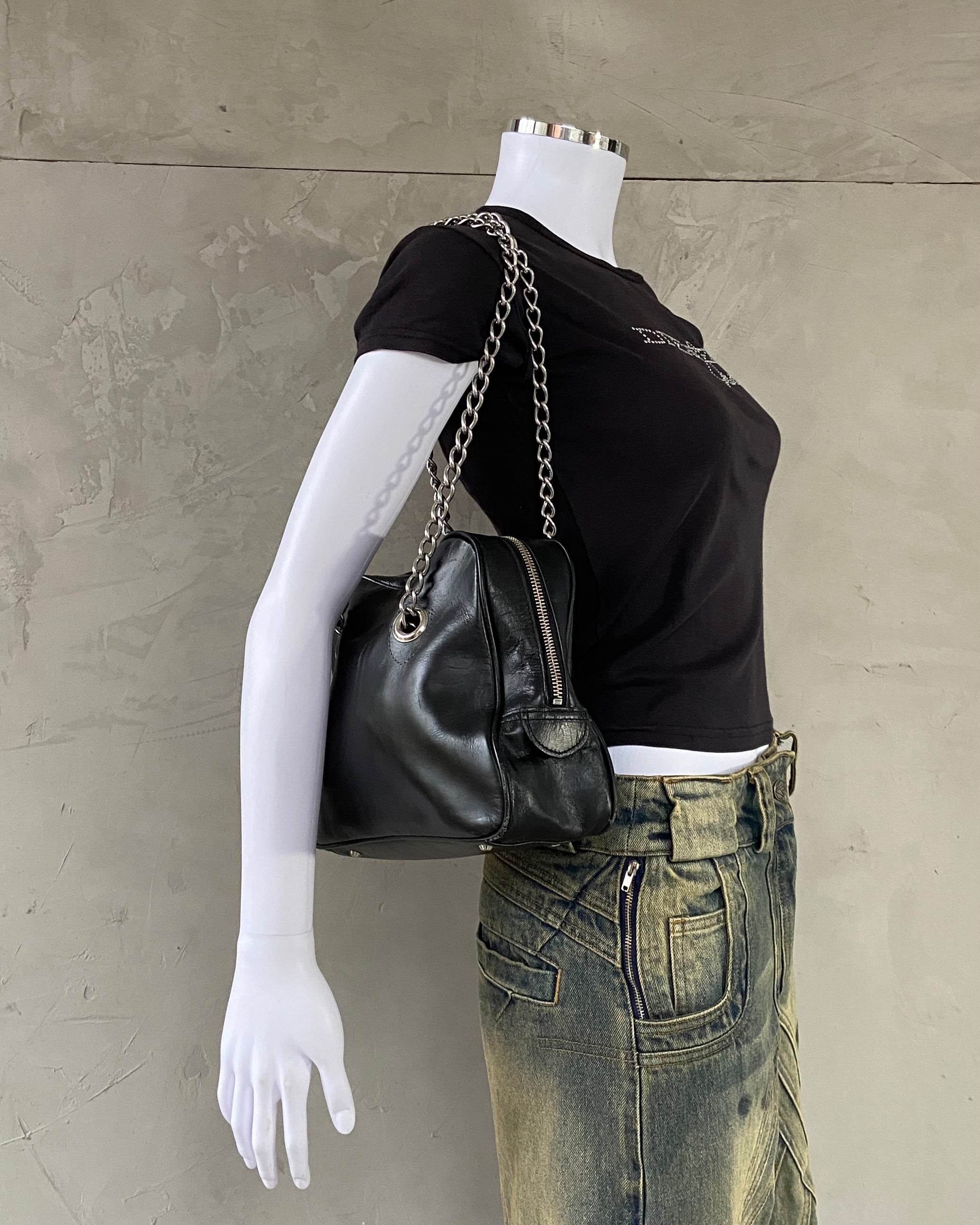 COMME DES GARCONS BLACK LEATHER SHOULDER BAG