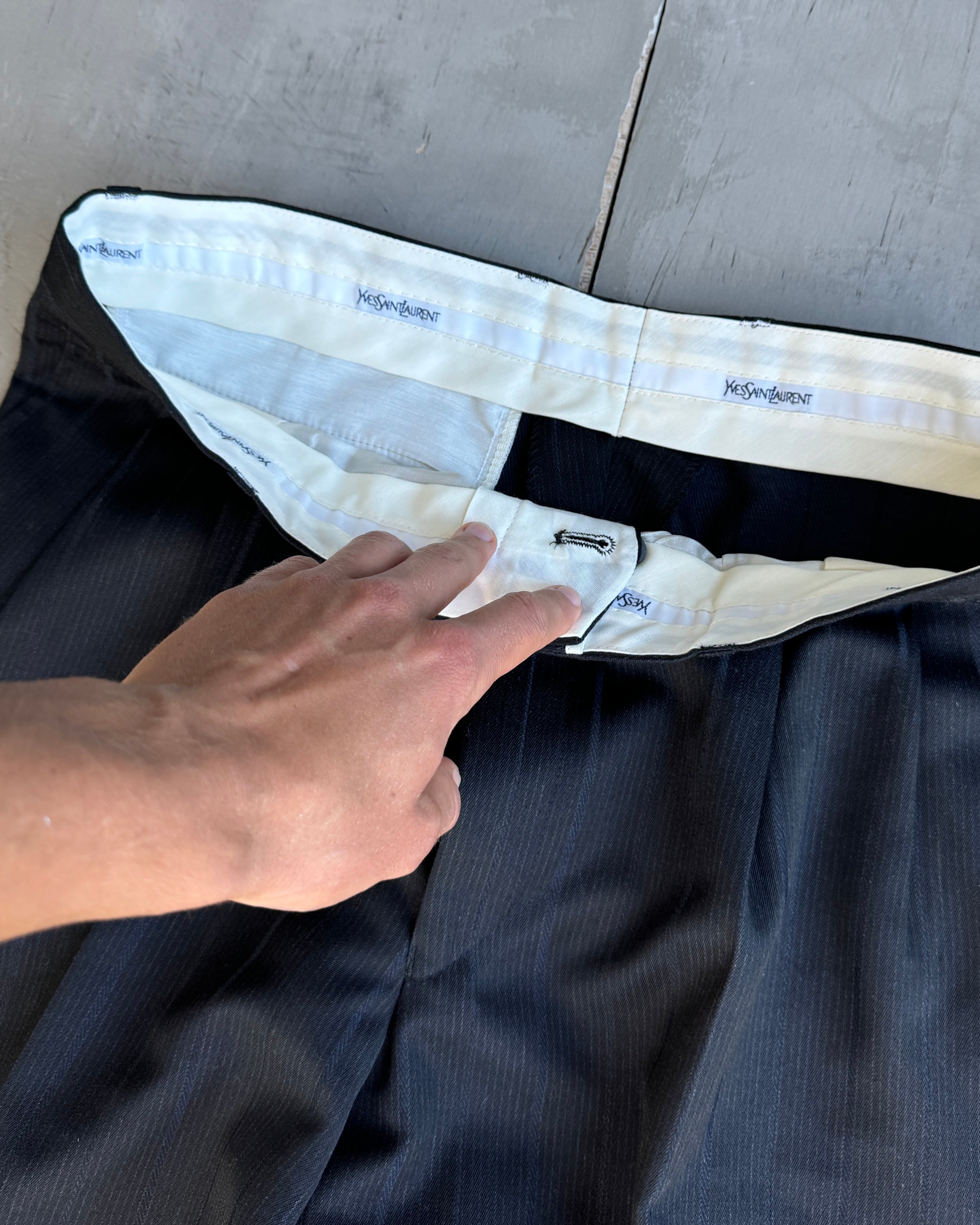 Yves Saint Laurent Pour Homme FW1986 Pinstripe Suit - L