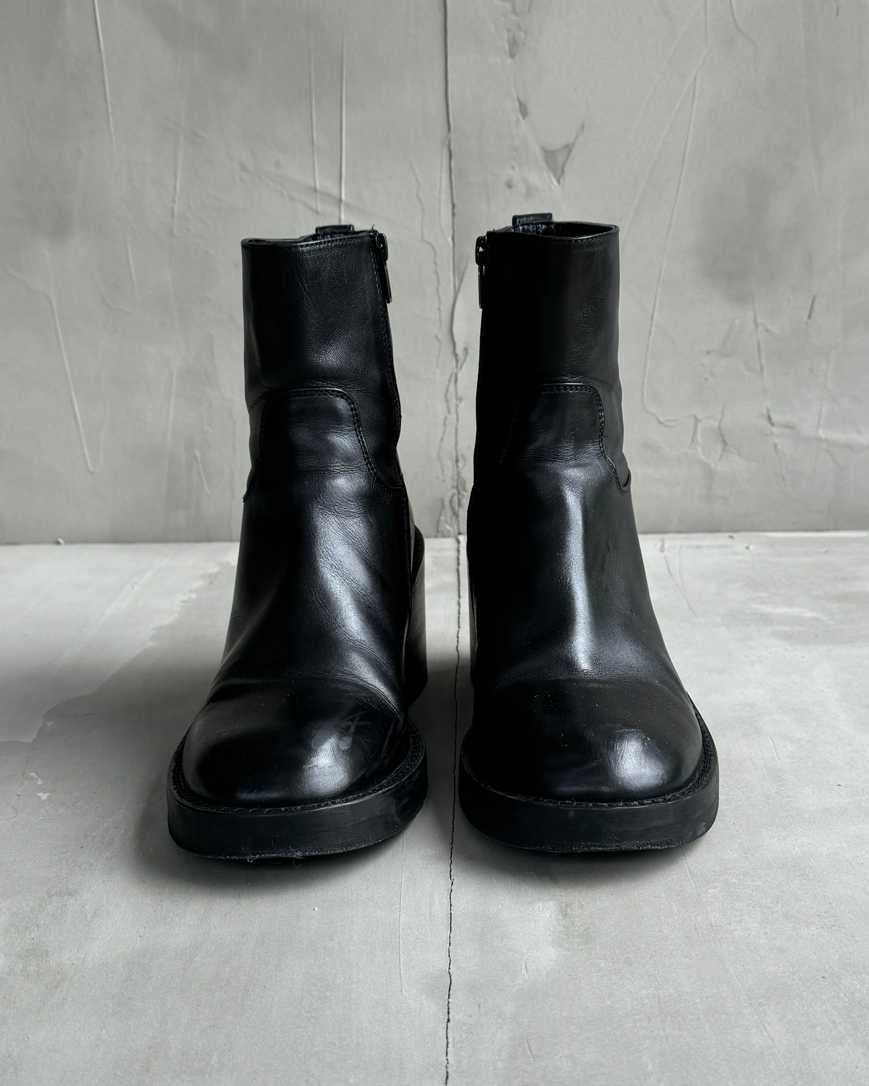 ANN DEMEULEMEESTER HEELED LEATHER BOOT - EU 41