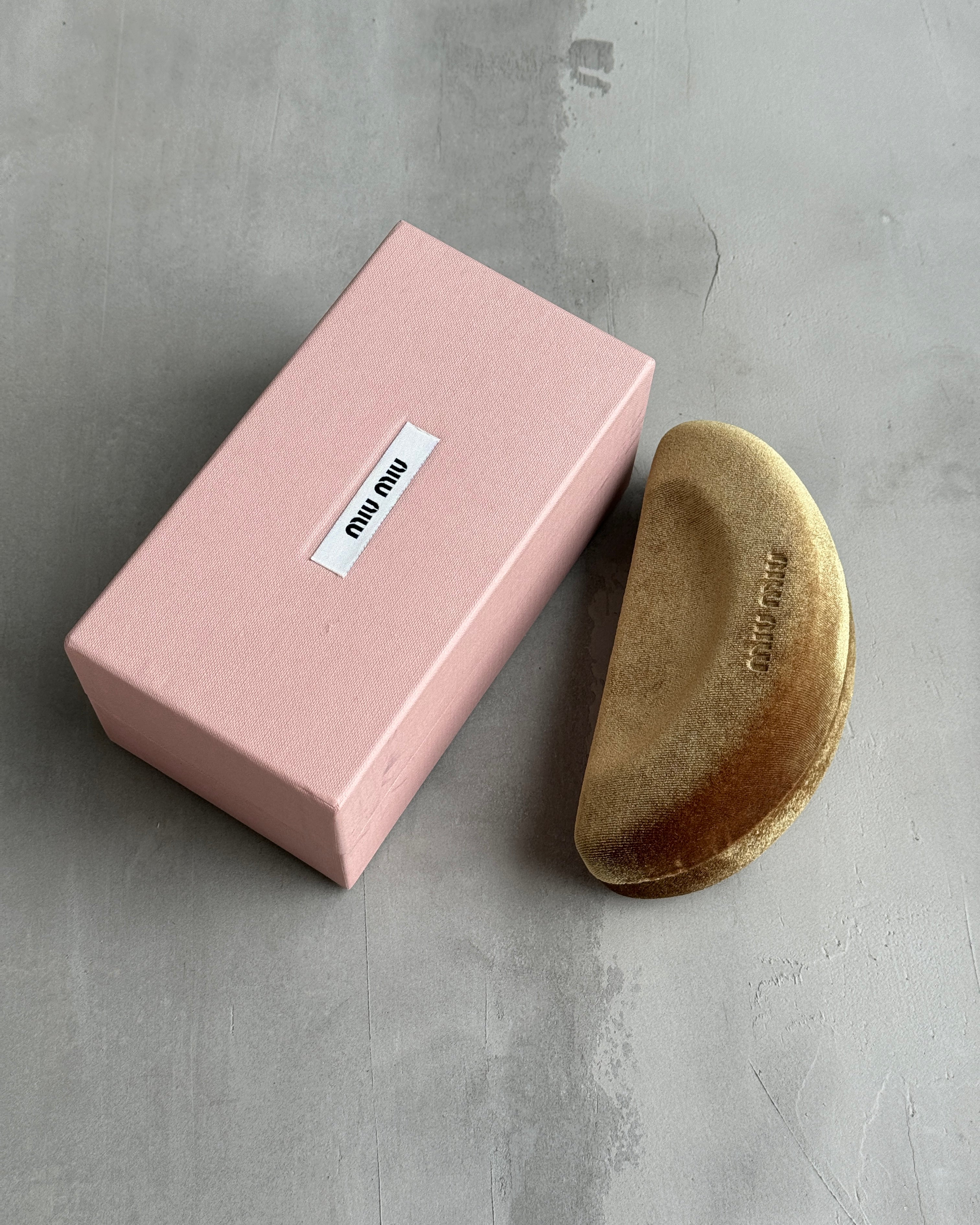 MIU MIU CLEAR LENS BAYONETTA EYE GLASSES