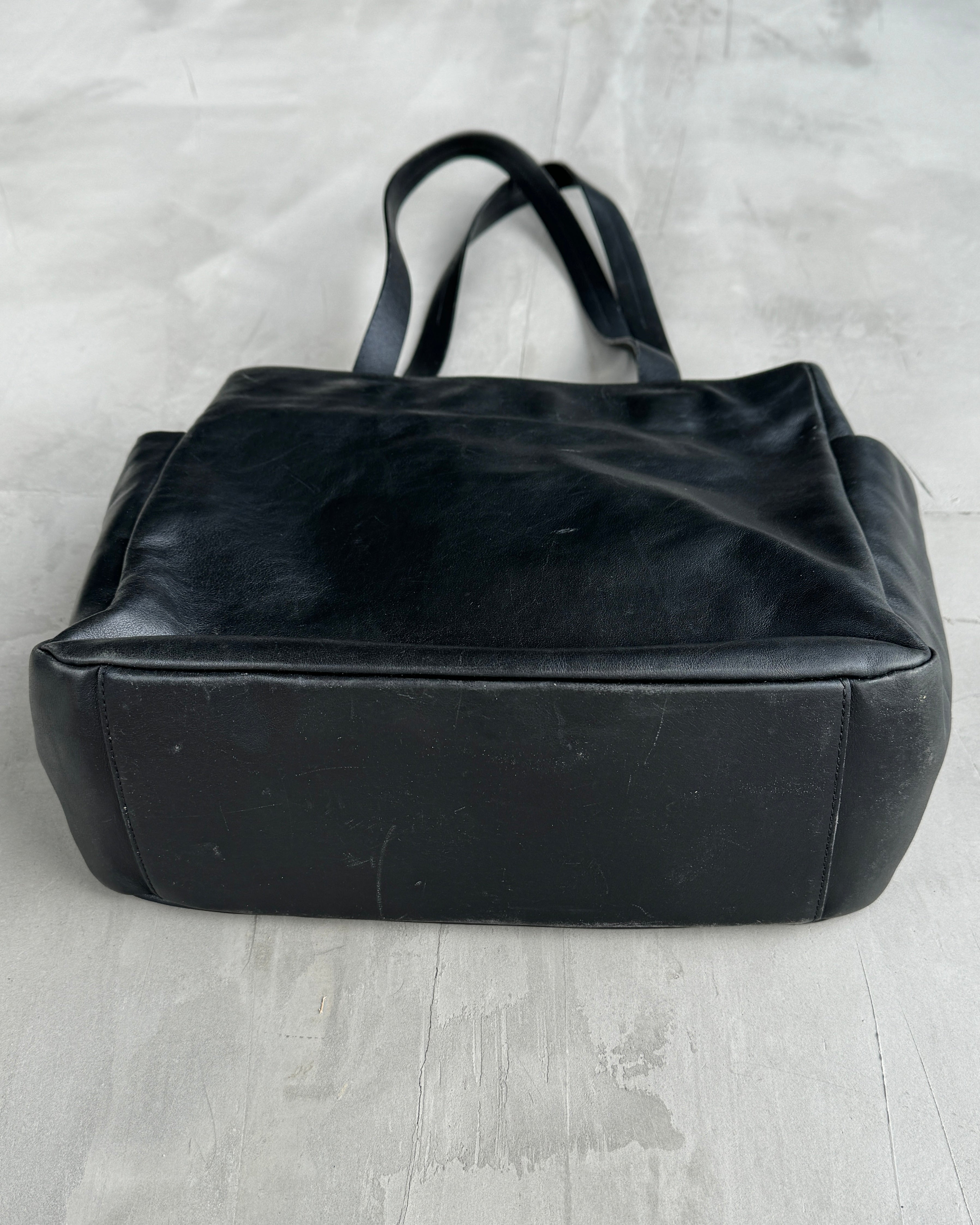 PRADA 2000'S LEATHER MULTI-POCKET TOTE BAG