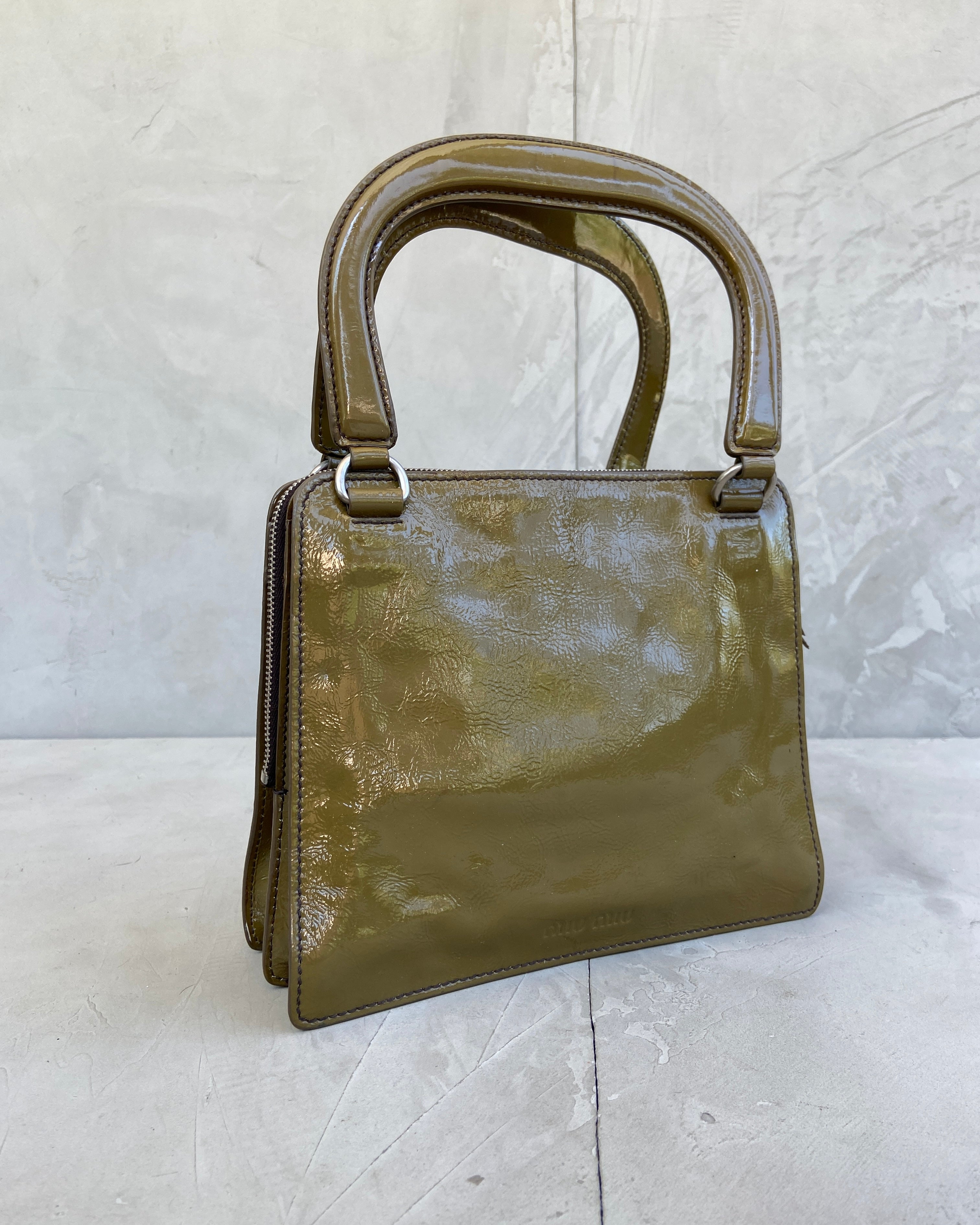 MIU MIU 1990'S PATENT LEATHER SHOULDER BAG – BAD MOUTH*