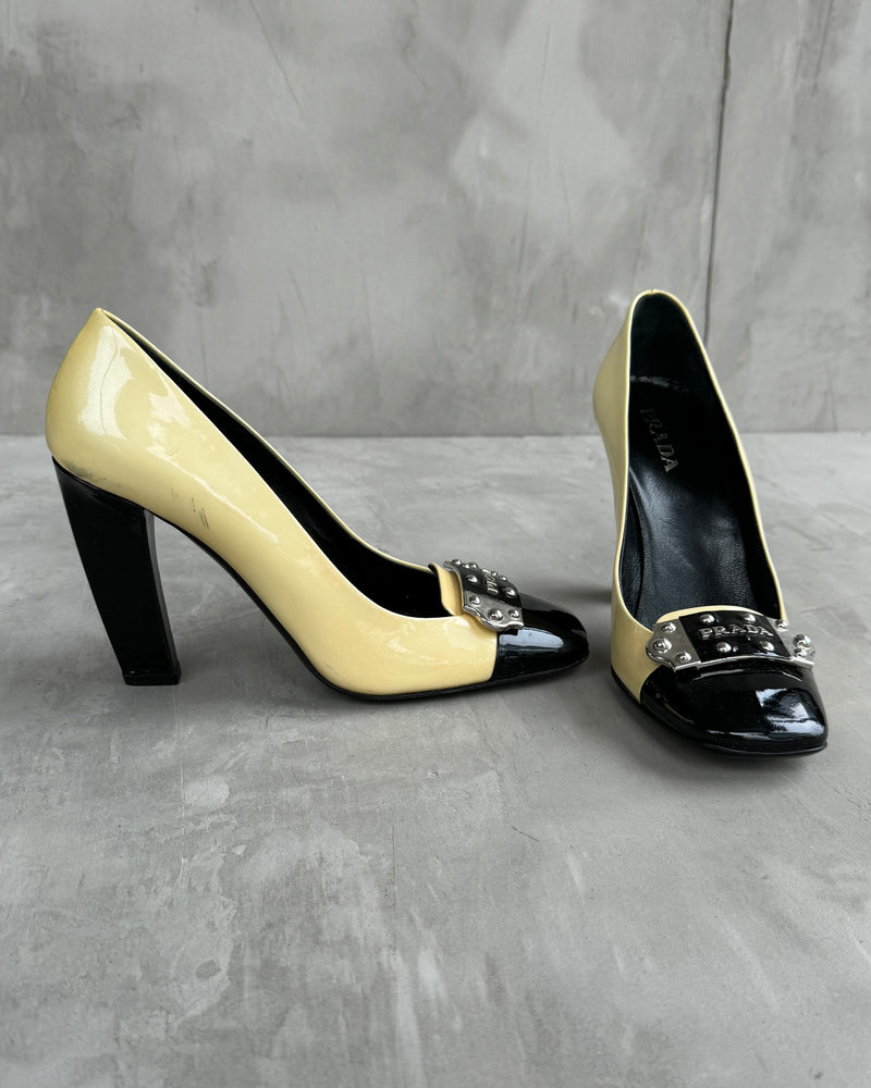 PRADA 90'S CREAM & BLACK METAL STUD HEELS - EU 38 / UK 5