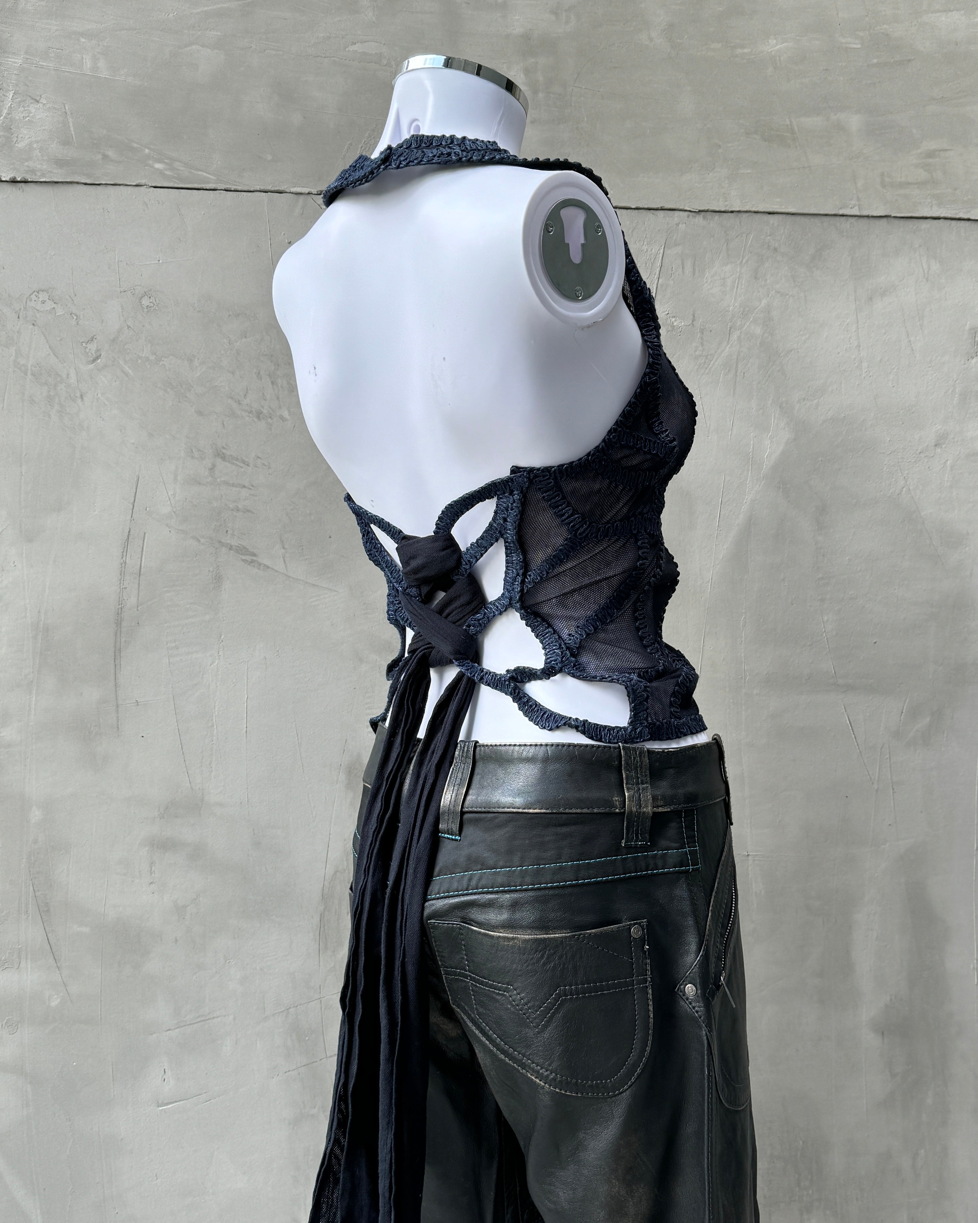 ISSEY MIYAKE 90'S MESH LACE UP HALTER NECK TOP - M