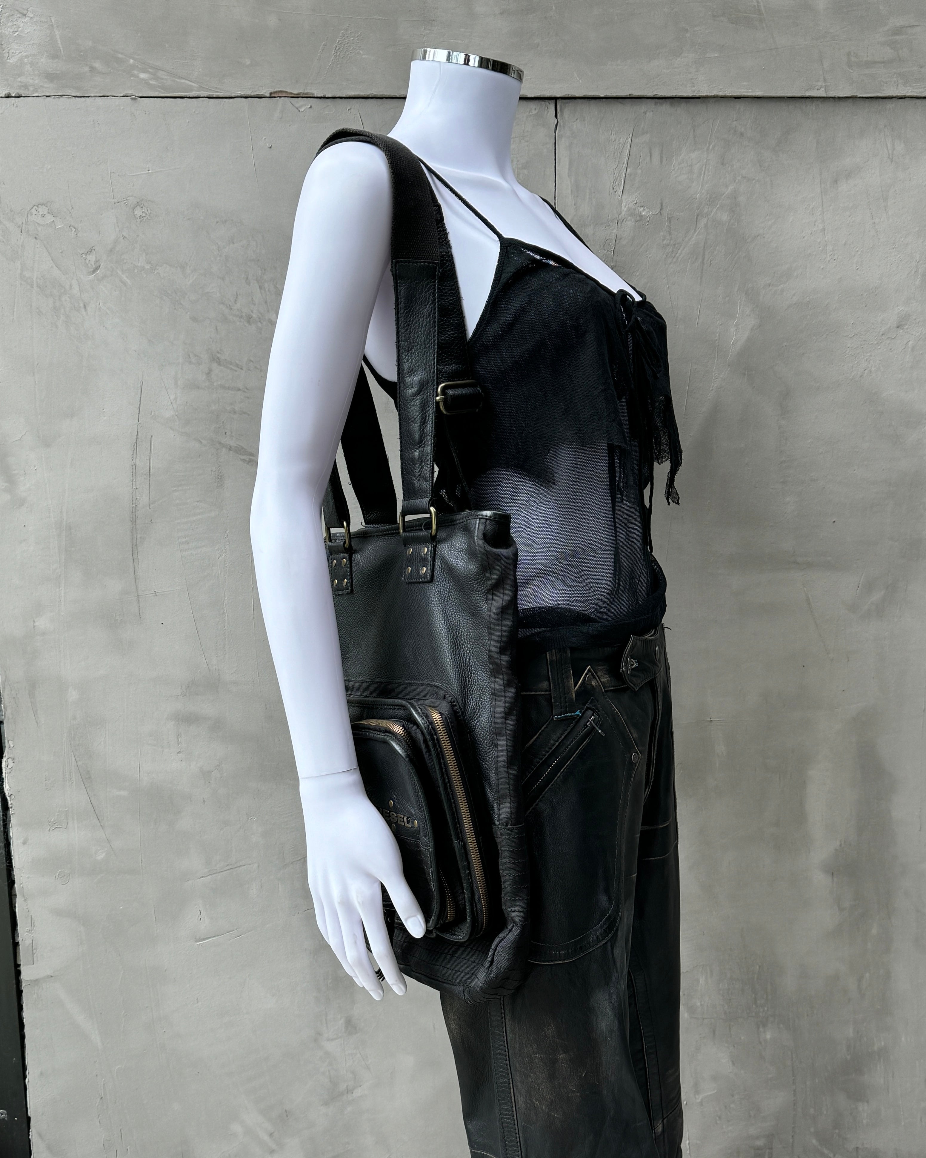 DIESEL BLACK LEATHER & CANVAS MULTI POCKET TOTE BAG