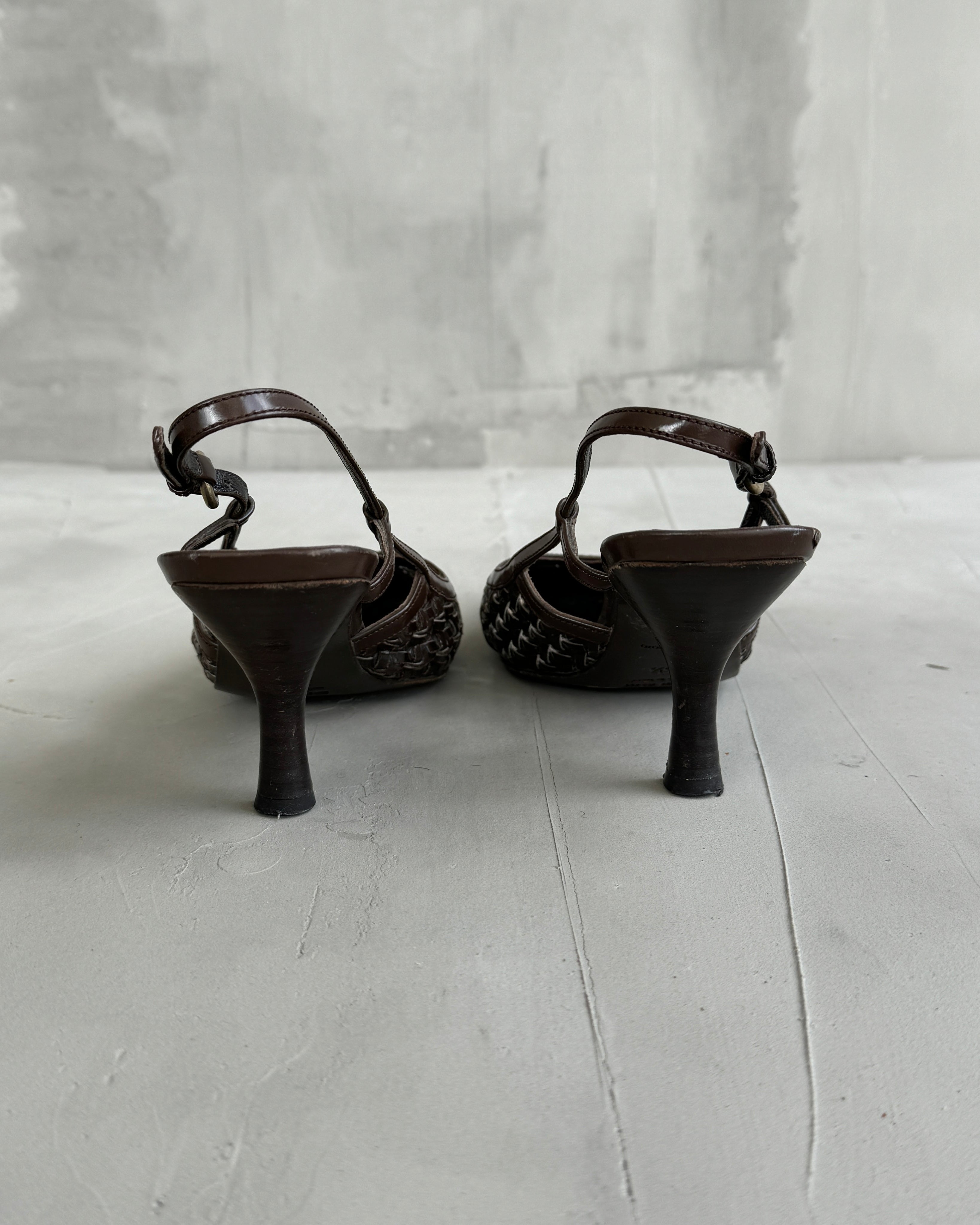 MIU MIU 2000'S WOVEN LEATHER SLING BACK KITTEN HEELS - EU 35.5 / UK 3